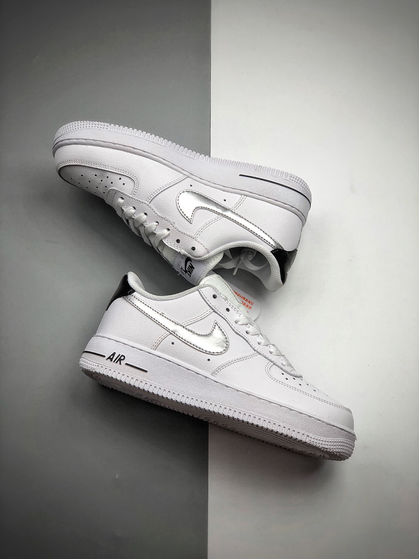 200 耐克Nike 空军一号运动休闲板鞋  货号：CZ4206-100