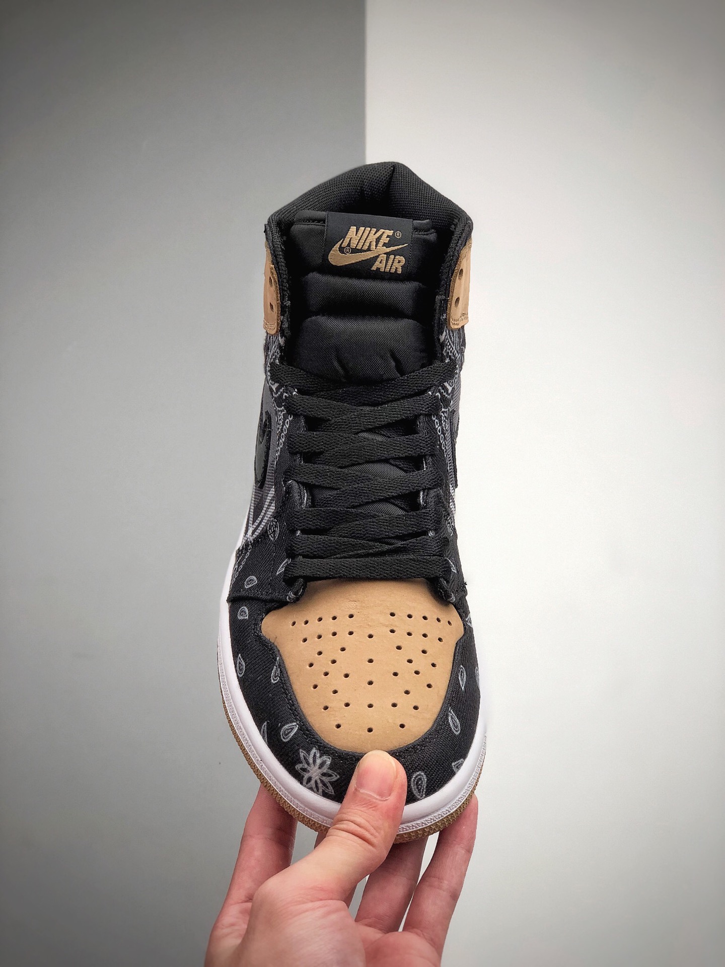 350 Travis Scott x Nike Air jordan 1TS联名腰果花 定制款  货号：CK5088-001