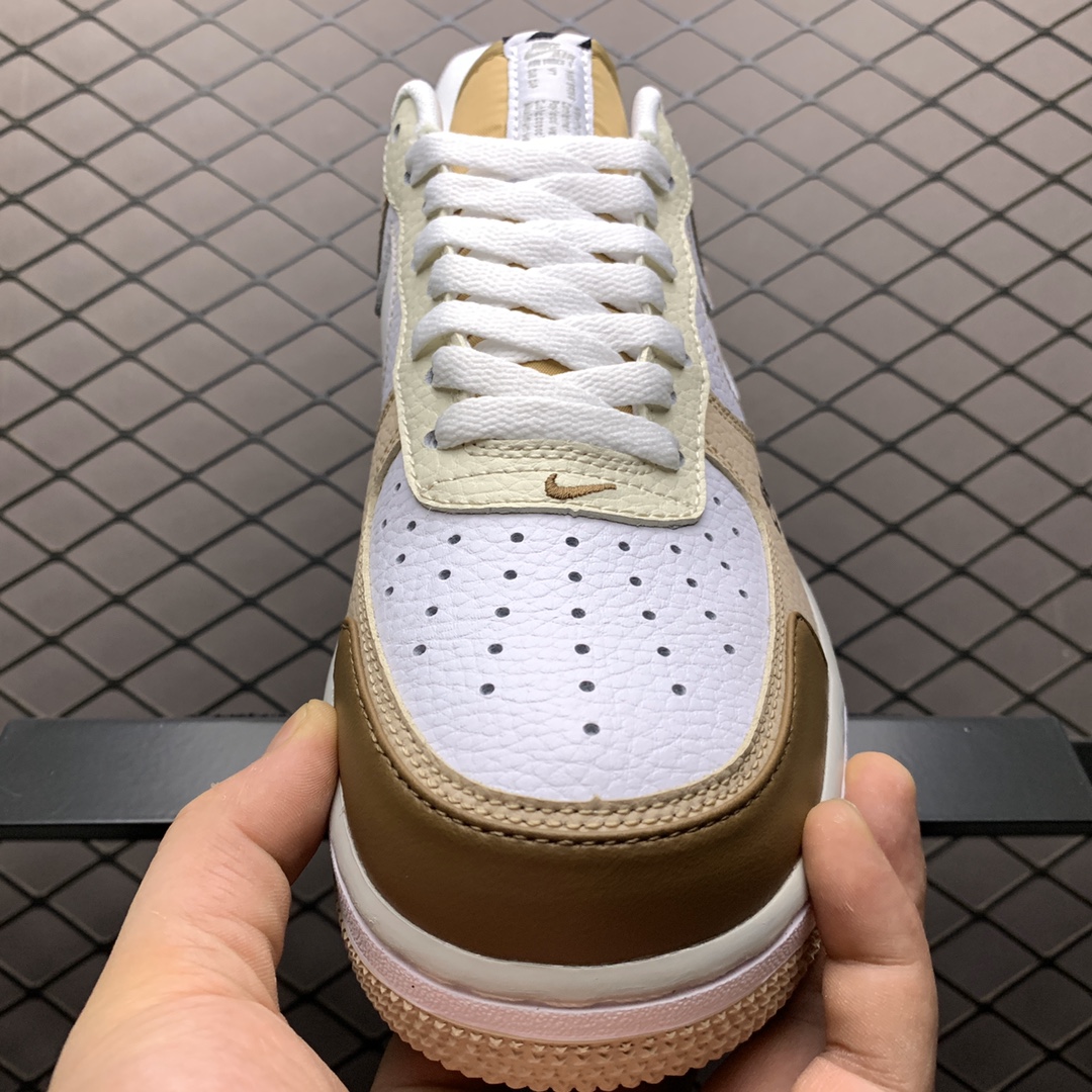 200 Nike Air Force 1'07 空军一号低帮运动休闲板鞋 CZ4206-100