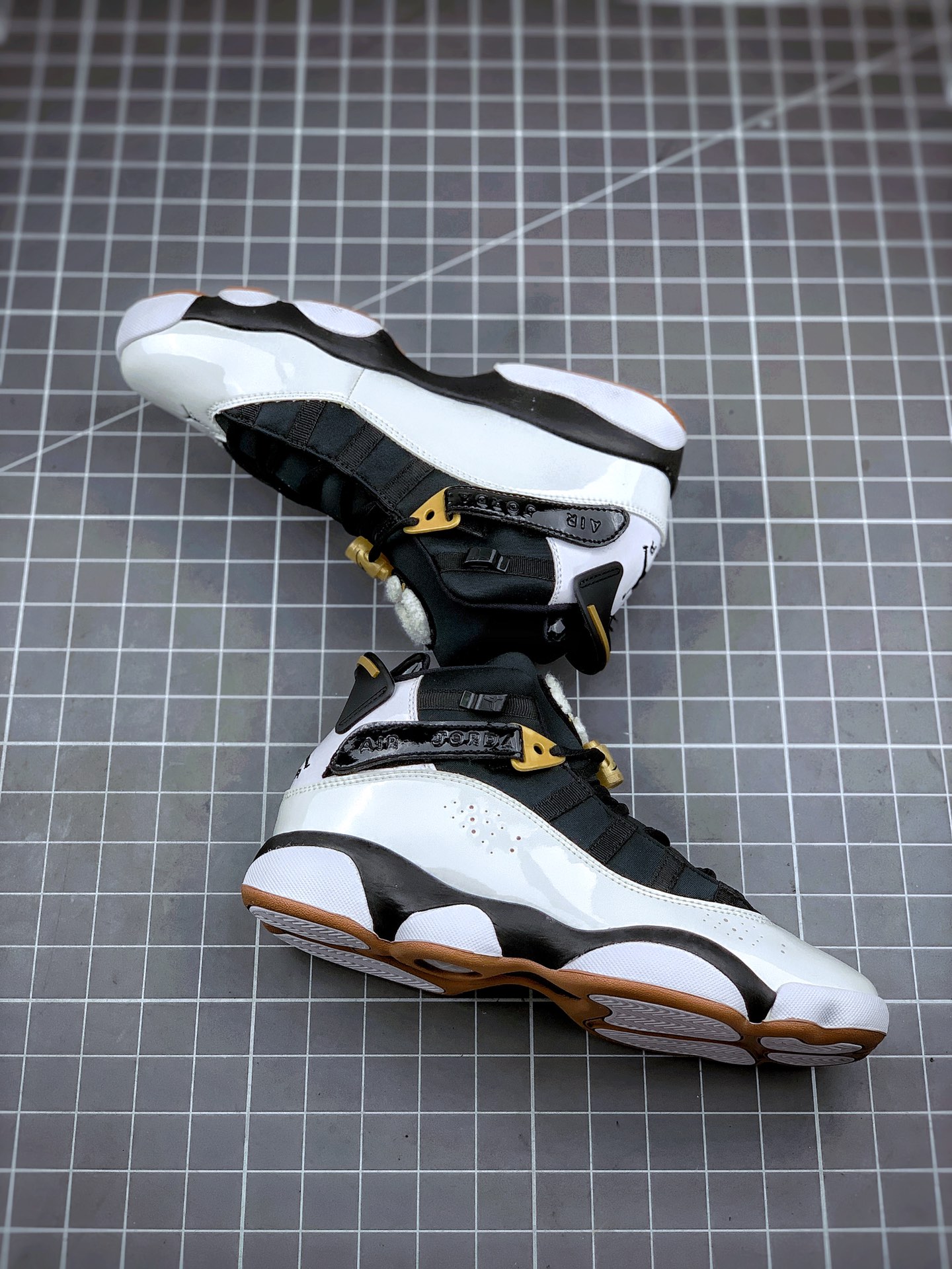 230 Air Jordan 6 RIngs PJ tucker  AJ 六冠王 黑白熊猫323399-100