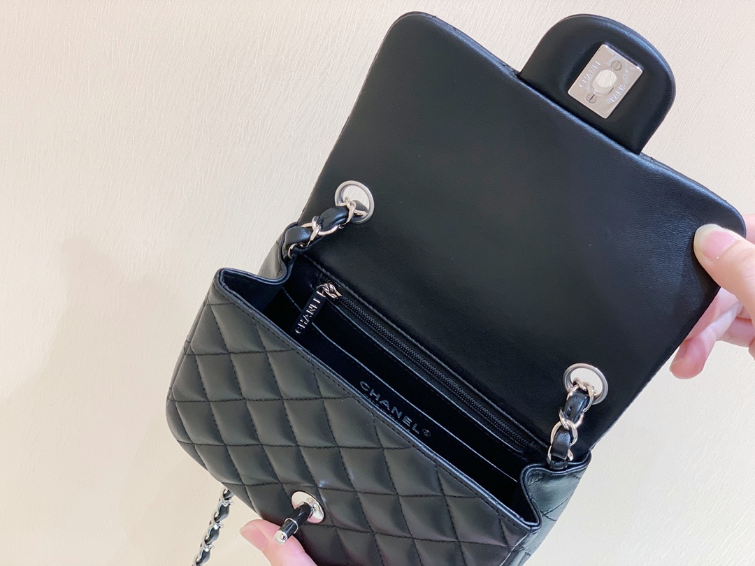 CHANEL CF 17CM方胖子 A01115羊皮/黑色/银扣