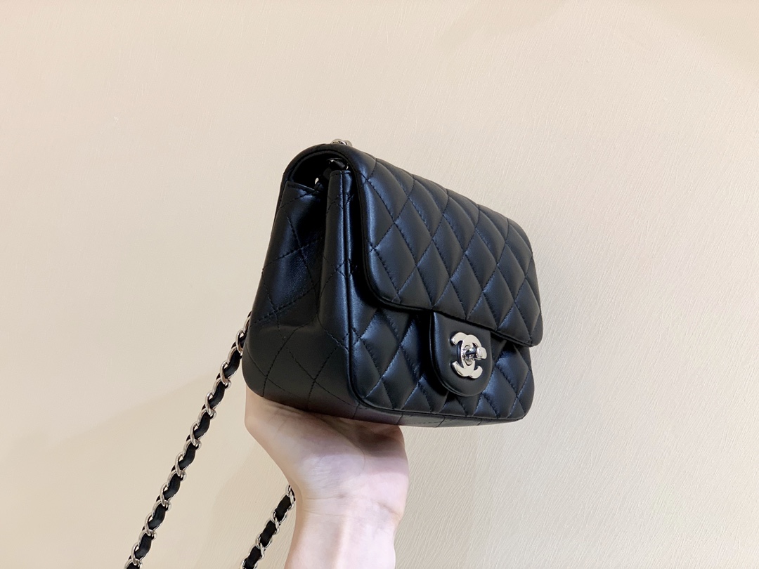 CHANEL CF 17CM方胖子 A01115羊皮/黑色/银扣