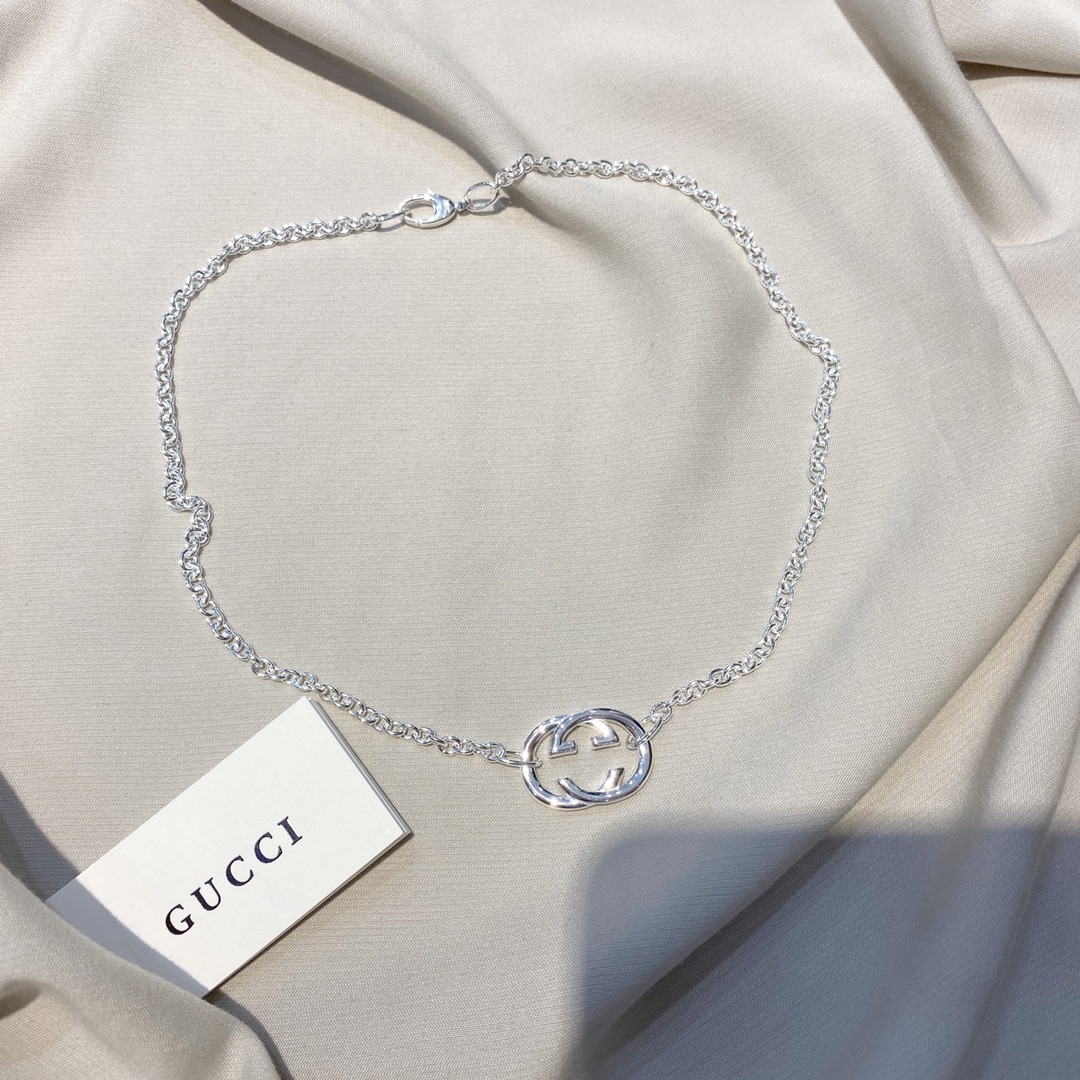 NO:101671,Gucci 925 sterling silver classic double G interlocking pendant collarbone couple necklace size 44cm non-adjustable weight about 22.5g, Gucci necklace, gucci, gucci, necklace, pure silver19860909Gucci古驰925纯银经典双G互扣吊坠锁骨情侣项链 尺寸44cm 不可调节 重约22.5g,古驰项链,gucci,gucci,necklace,pure silver,Jewelry