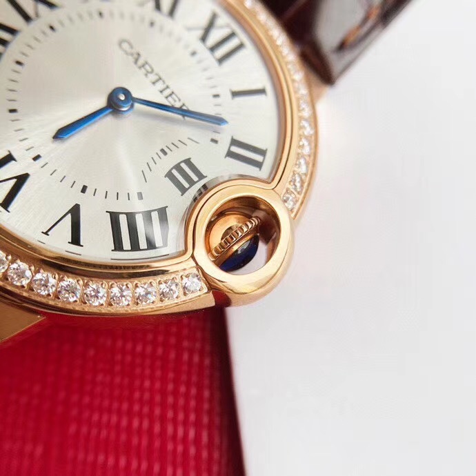 Cartier 石英表系列 蓝气球 33mm男女款 尺寸33MM 市面上独家 双卜形蓝宝石水晶玻璃