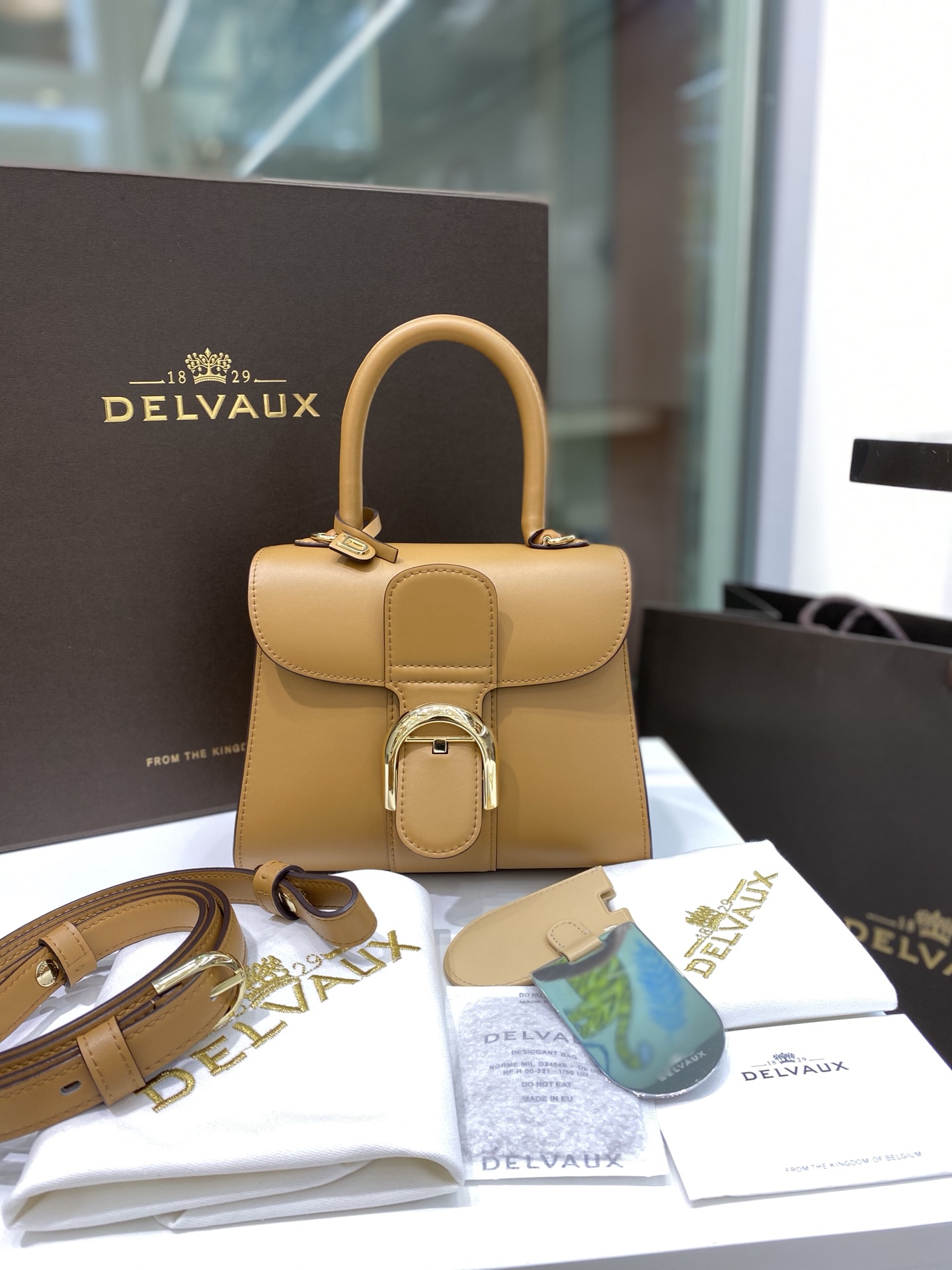 新版焦糖金扣比利时皇家御用品牌顶级原单Delvaux新版双环brillantbox皮现货️小羊皮内里配套