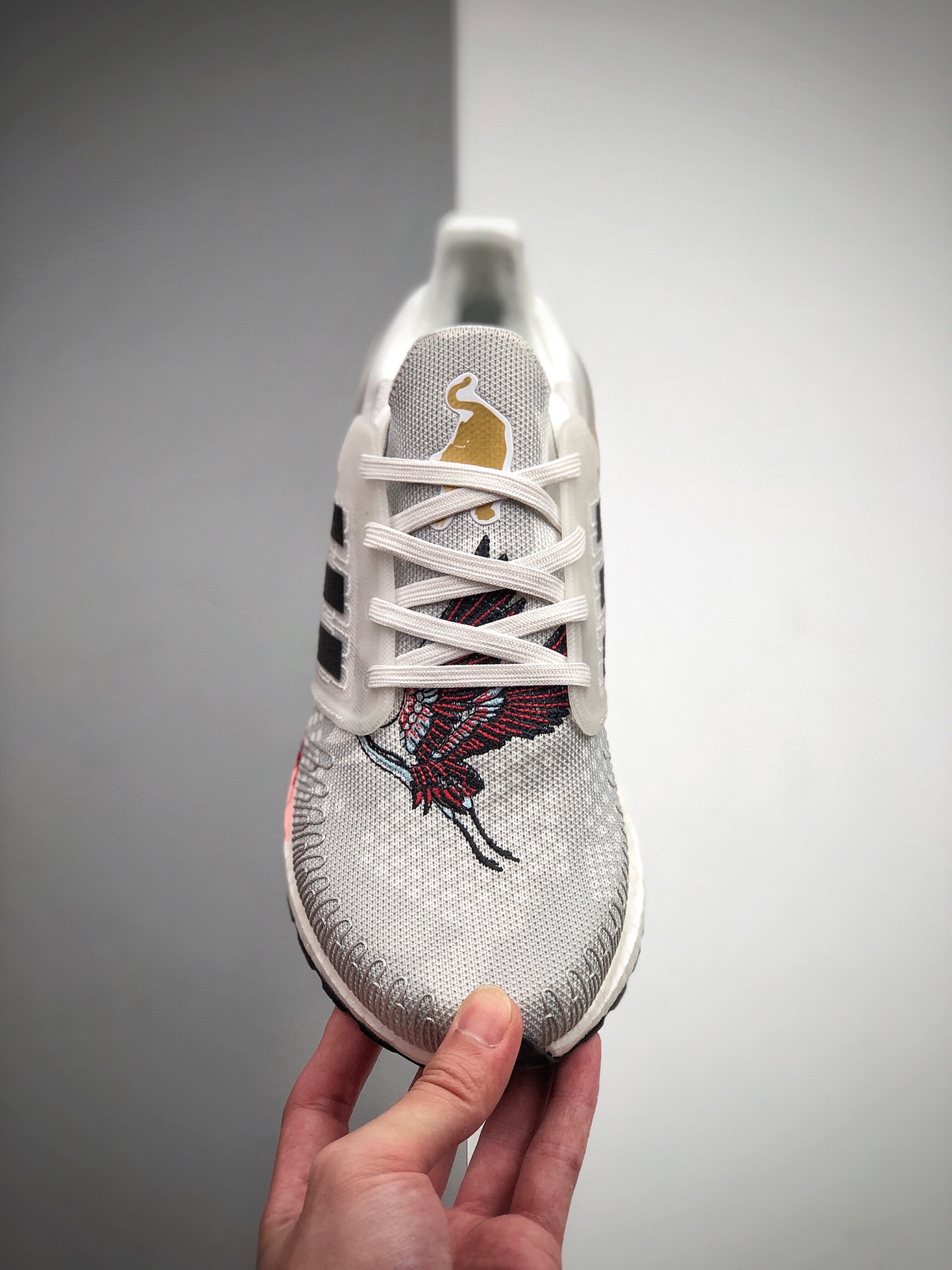 150 Adidas 阿迪达斯 Ultra Boost 20 超弹力爆米花中底 联名休闲跑步鞋