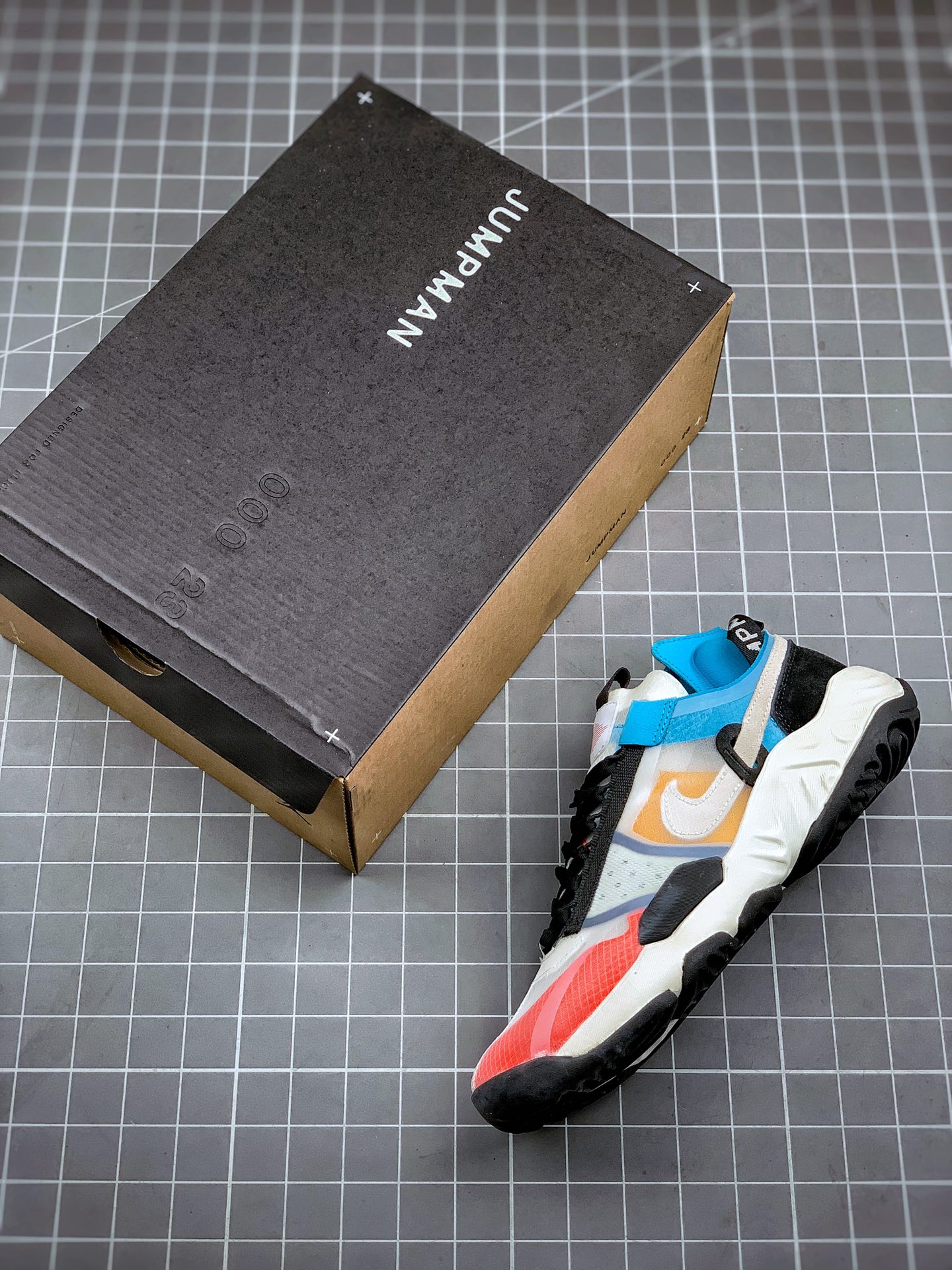 250 Air Jordan Delta SP 白红蓝近期日常上脚的绝佳选择货号: CZ4778-100