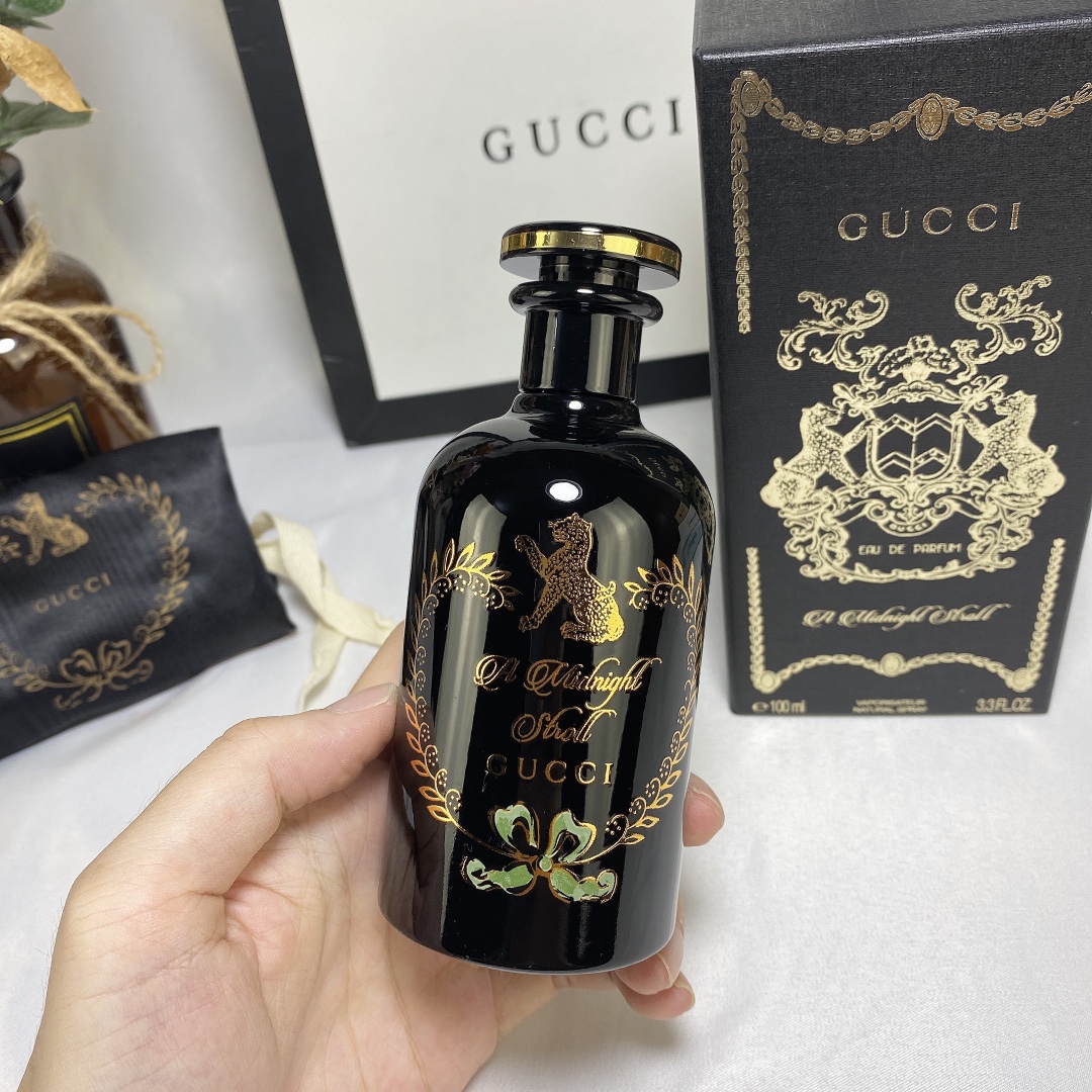Gucci The Alchemist's Garden A Midnight Stroll Eau de Parfum 100ml 4 i1595910553 549 2