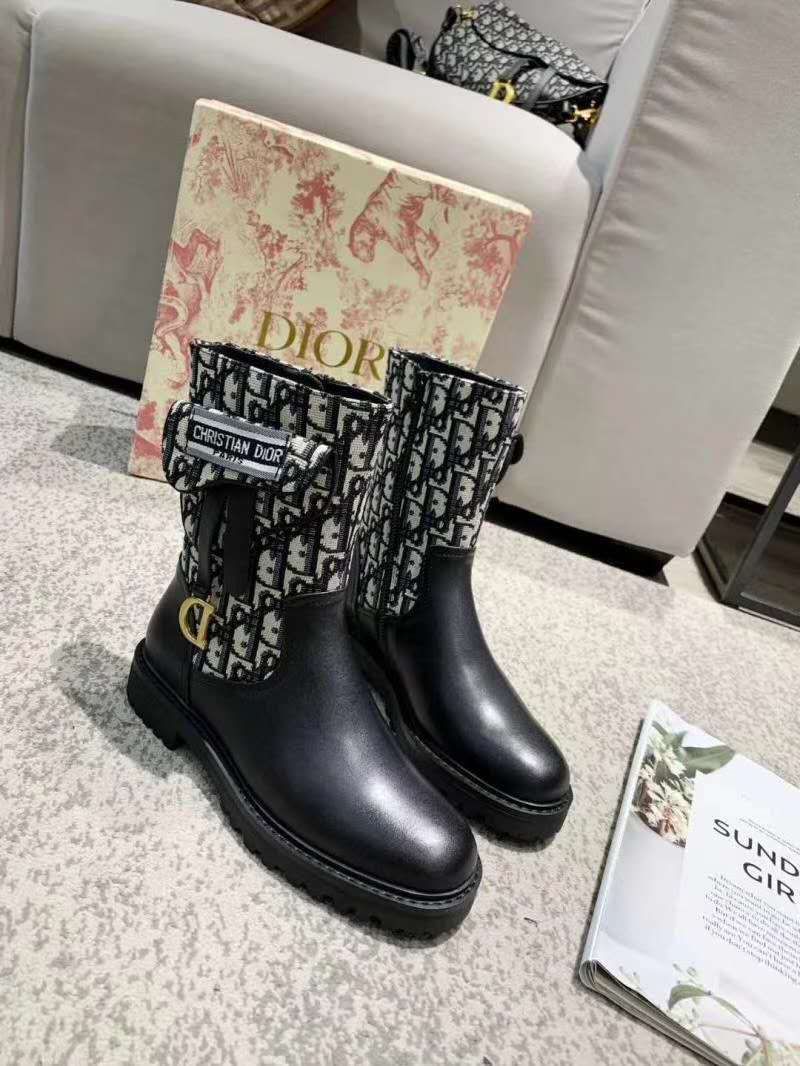 DOR.迪奥8寸长靴Crusie“J