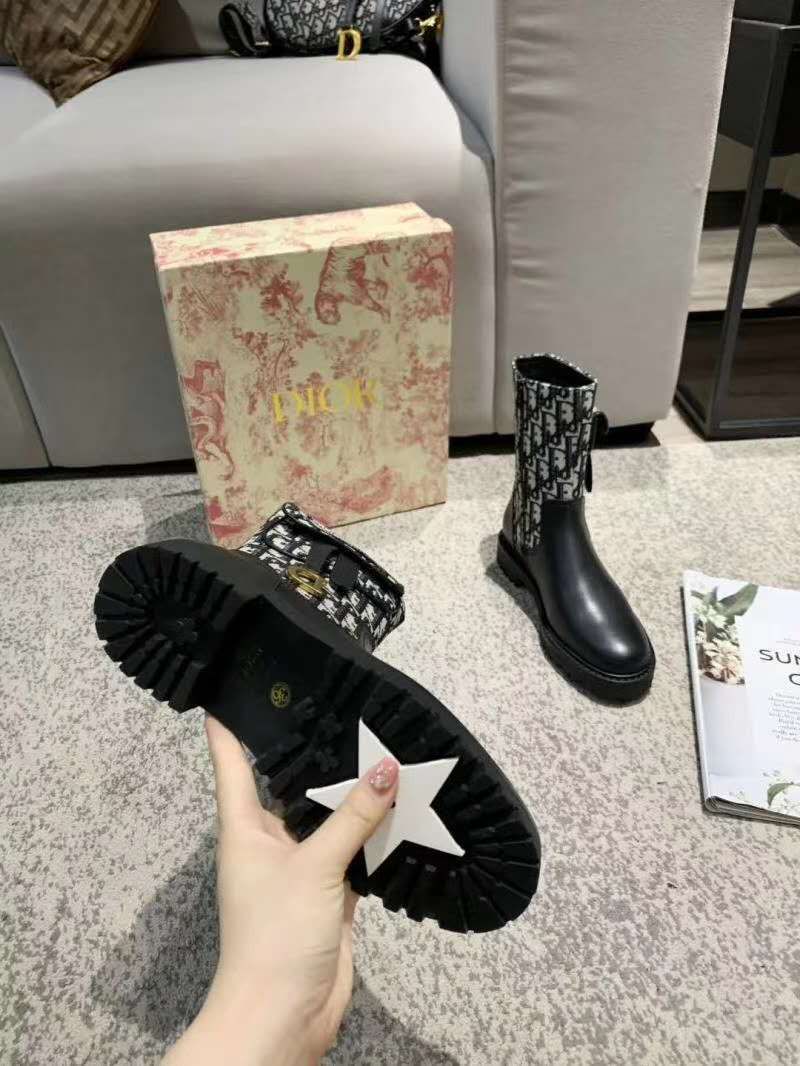 DOR.迪奥8寸长靴Crusie“J