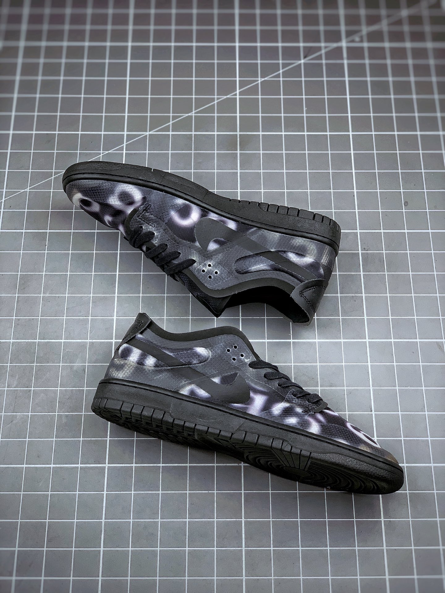 180 NK Dunk Low CDG联名 海外限定C22675-001