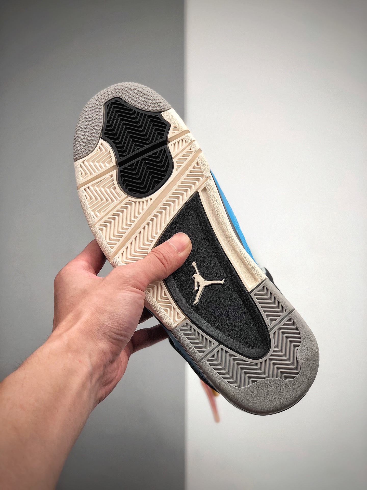 200 Air Jordan AJ4 Retro “Motorsport”黑白蓝  货号：308497-118