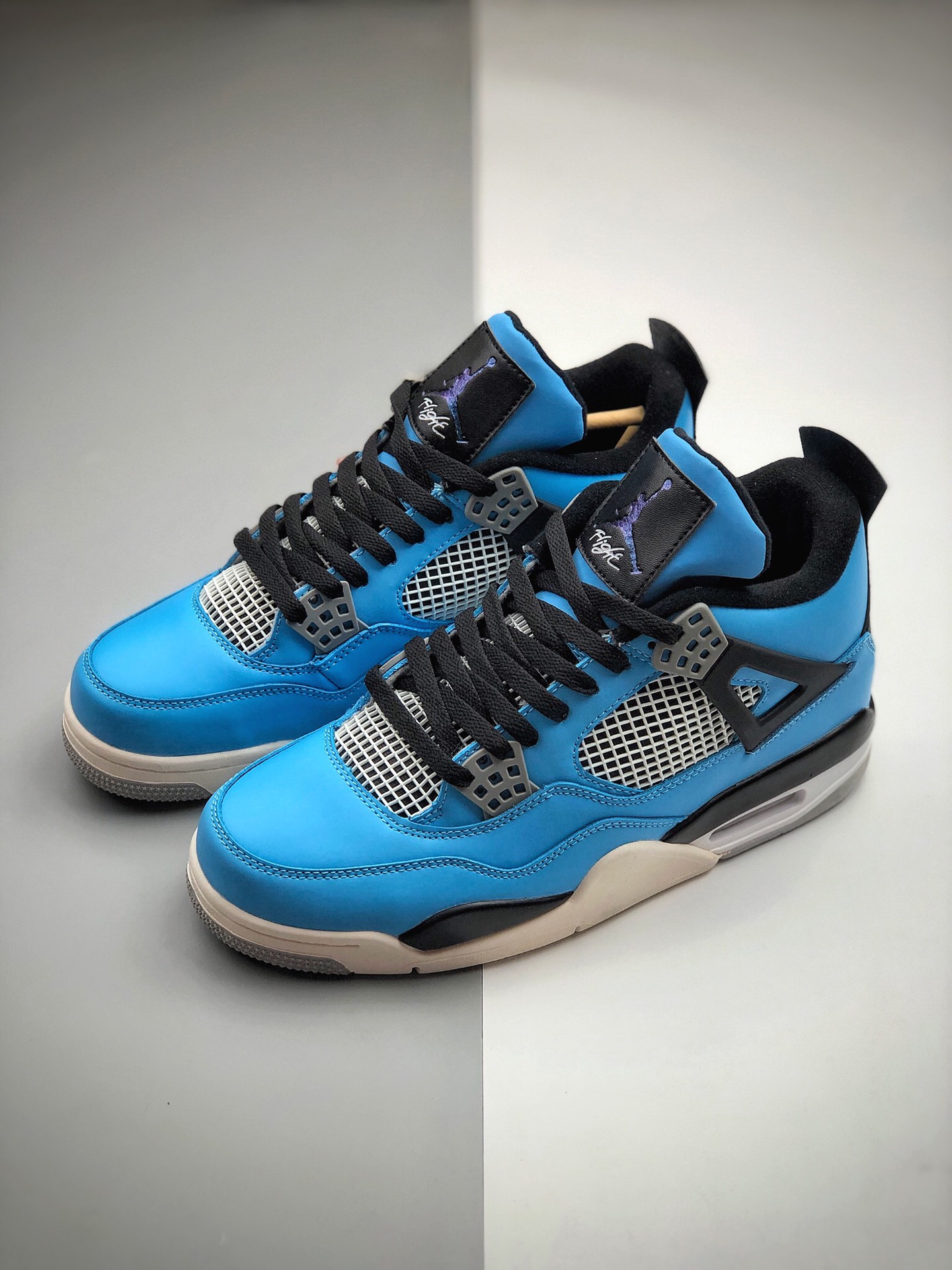 200 Air Jordan AJ4 Retro “Motorsport”黑白蓝  货号：308497-118