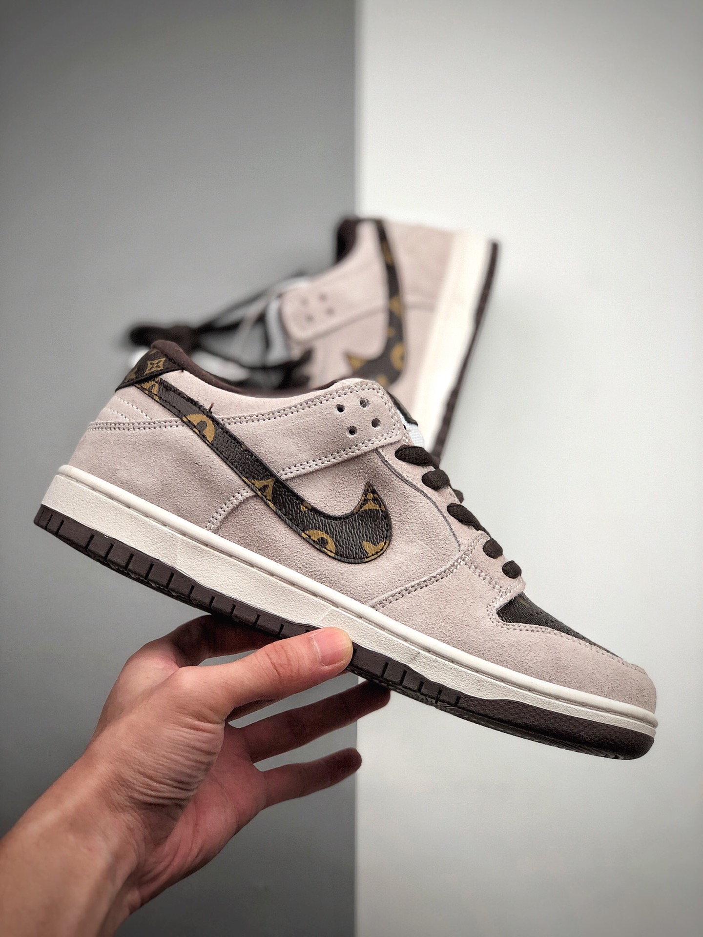 290 潮流滑板店联名款NIKE SB DUNK LOW TRD 滑板鞋  BQ6817-020