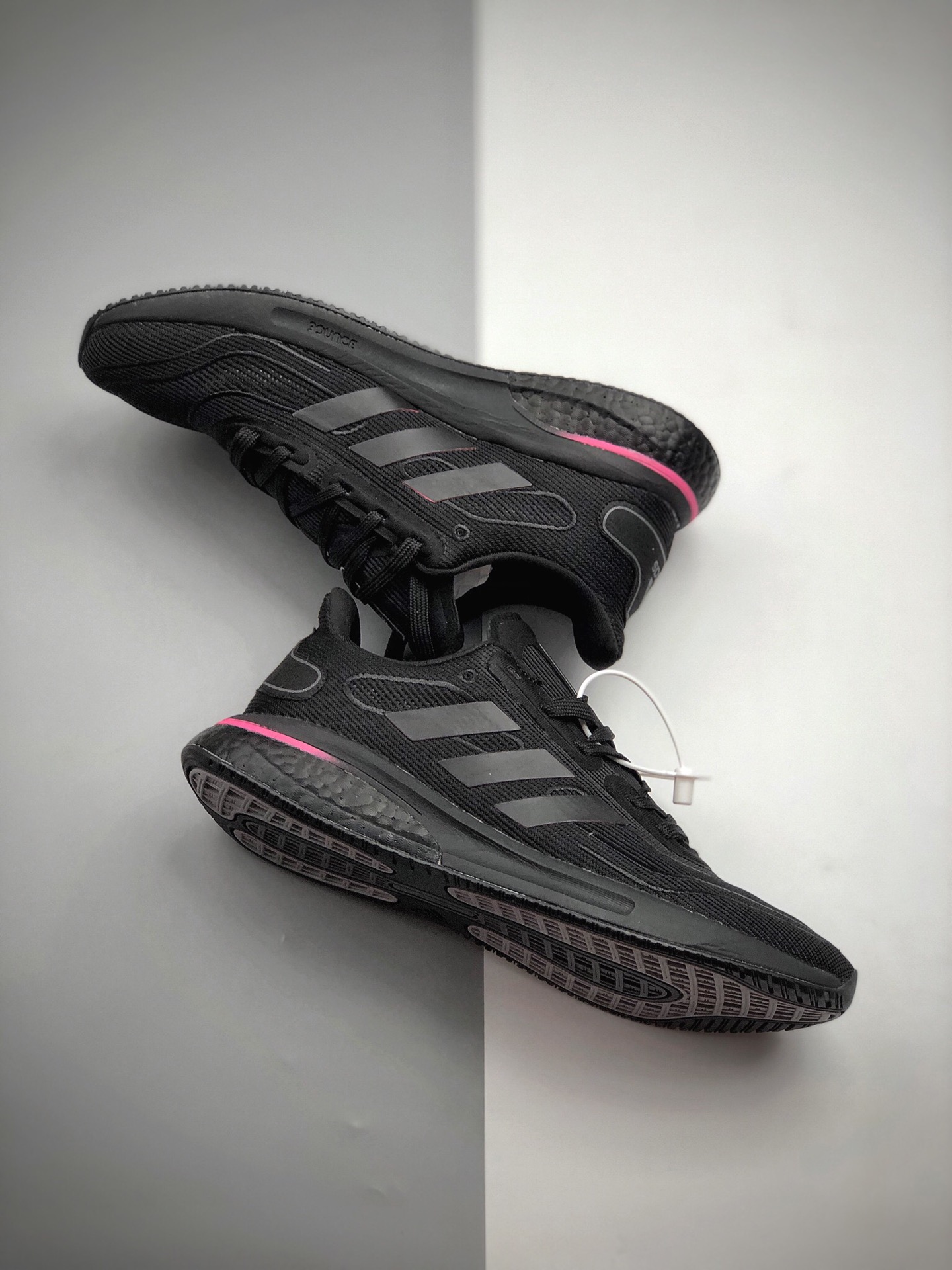 200 阿迪达斯 Adidas Supernova M 马拉松赛事休闲运动跑步鞋FX8333