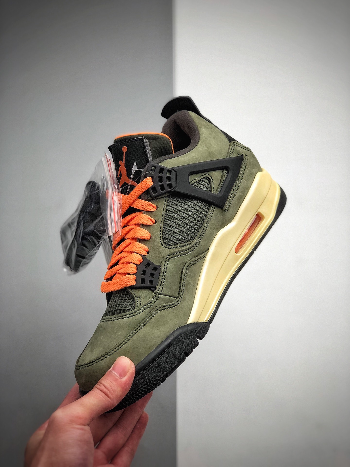 540 纯原Travis Scott Undefeated x Nike Air Jordan 4 Retro”UNDFTD” AJ4代篮球鞋 JBM351-M1