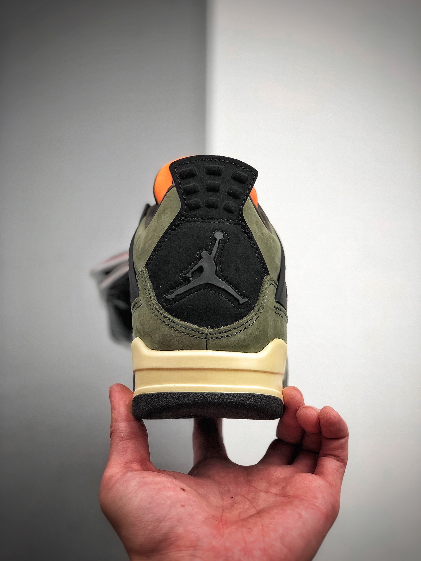 540 纯原Travis Scott Undefeated x Nike Air Jordan 4 Retro”UNDFTD” AJ4代篮球鞋 JBM351-M1