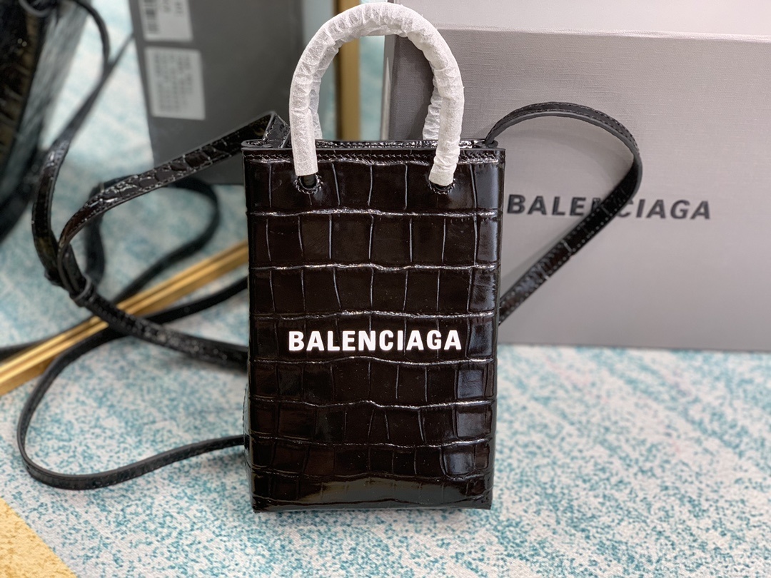 鳄鱼纹Balenciagα牛皮购物袋