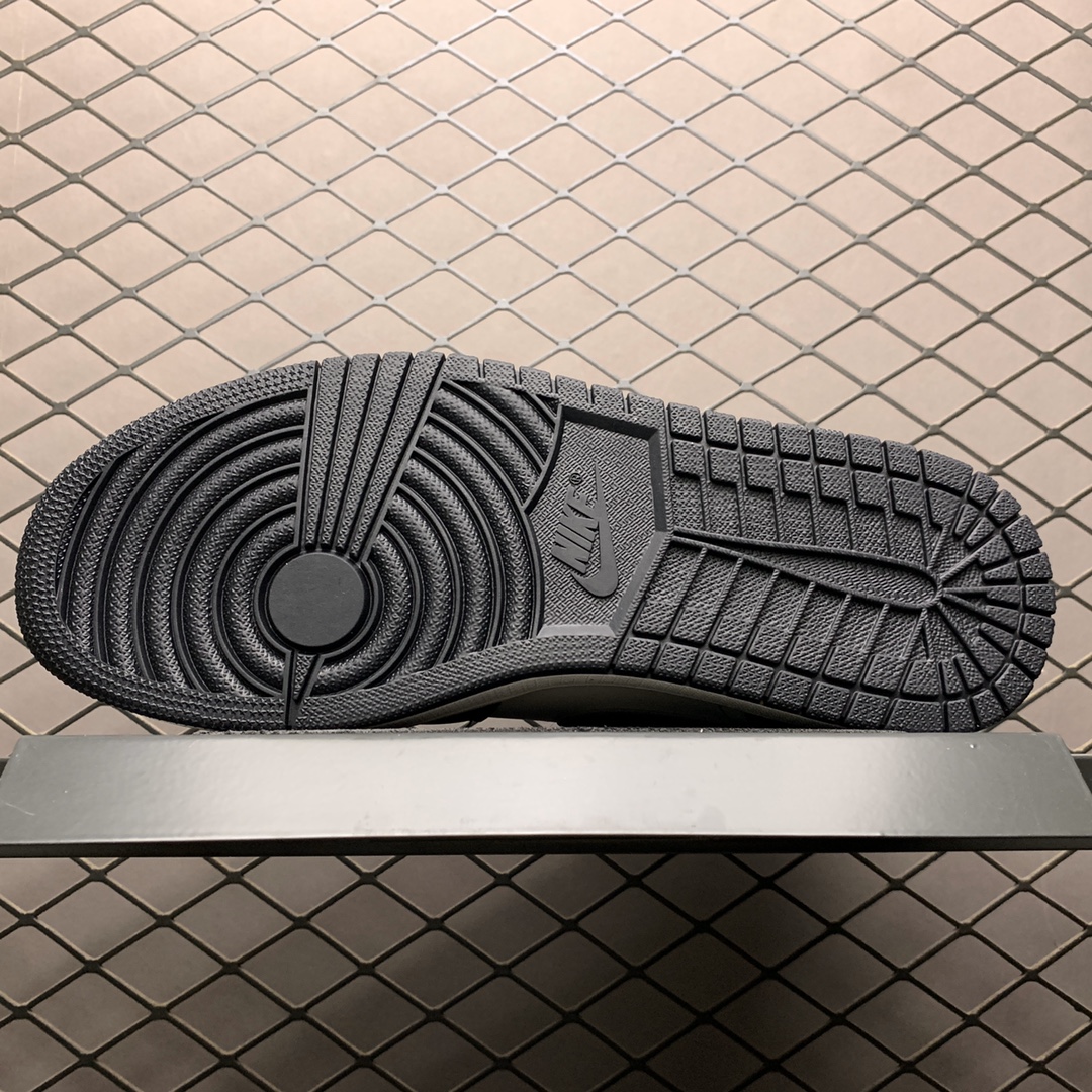 390 纯原版本 Air Jordan 1 MID AJ1乔1中帮文化篮球鞋 852542-011 丝绸伯爵