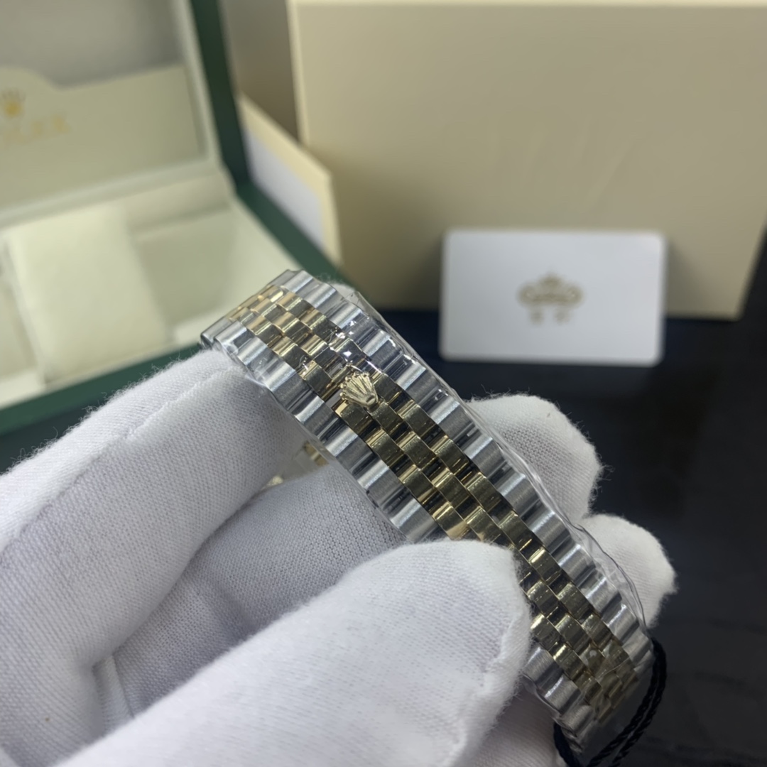 Rolex 皇家 劳力士日志系列女表36尺寸和31尺寸绿盘腕表