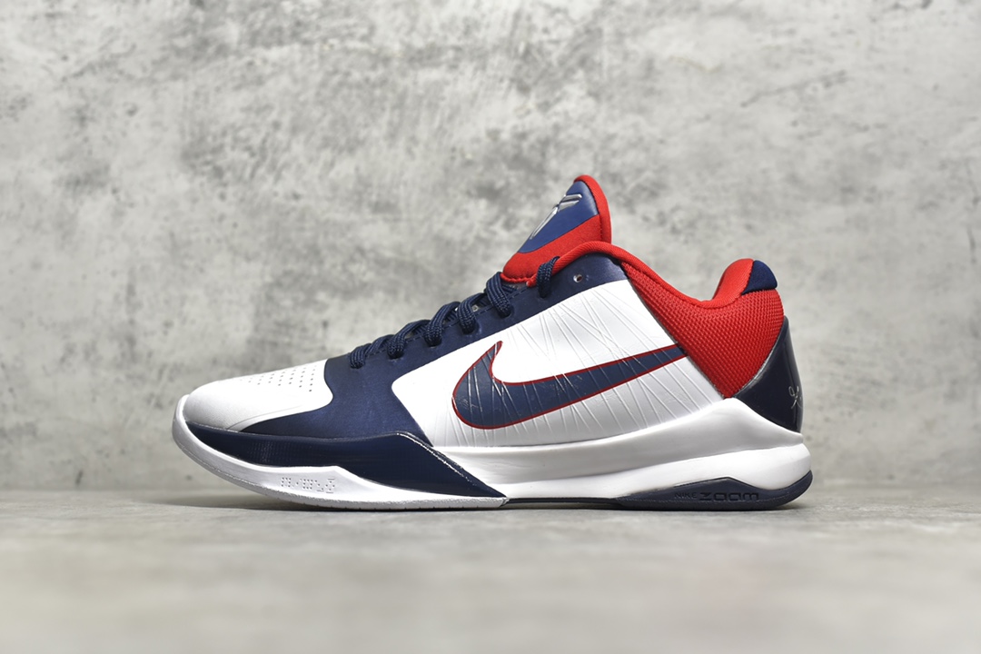 KOBE5鞋码39-46偏小0.5灭