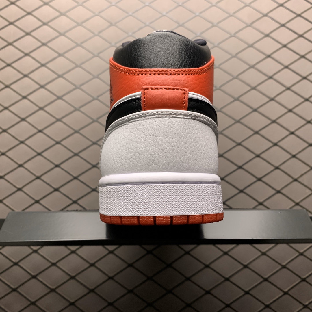 250 Air Jordan 1 Mid AJ1乔1中帮文化篮球鞋 554724-173