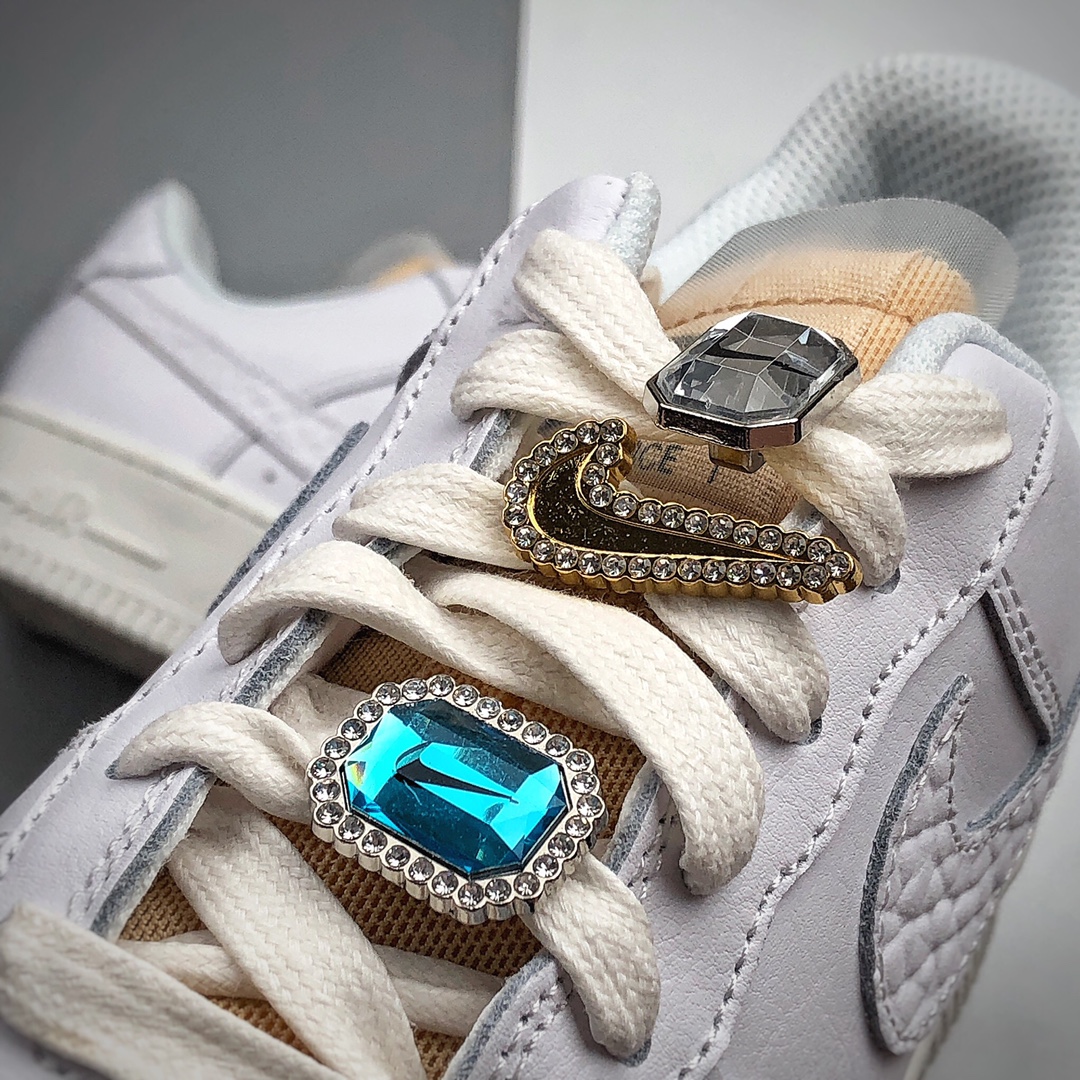 160  Air Force 1 07 LX White Onyx Bling LF钻石哔呤  空军一号低帮CZ8101-100