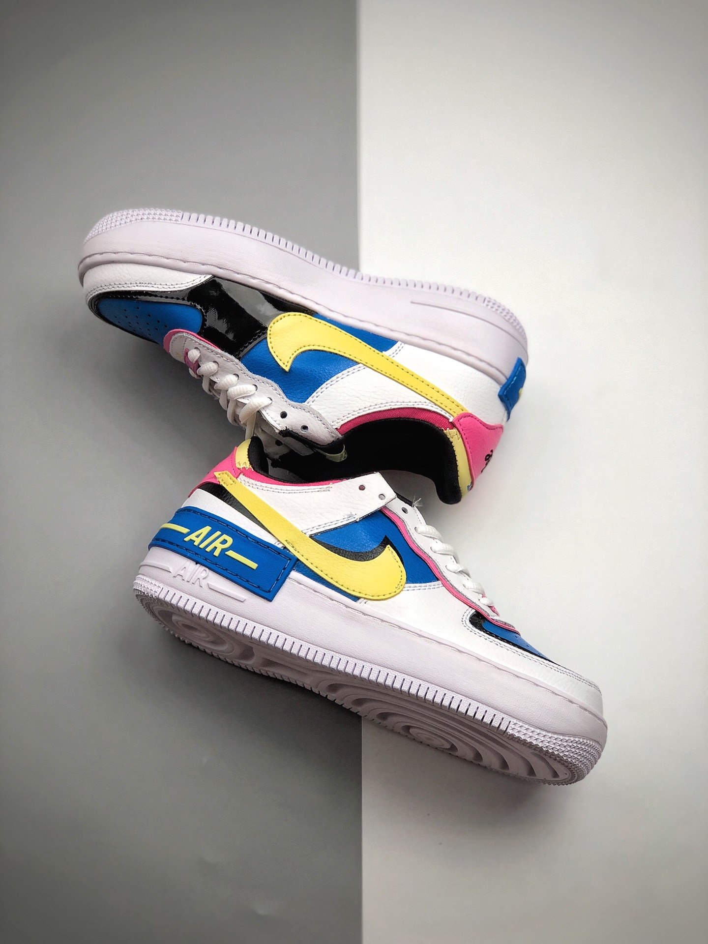 160 耐克Nike WMNS Air Force 1 Shadow 小白zhe空军一号马卡龙轻量增高低帮百搭板鞋 货号：CJ1641 100