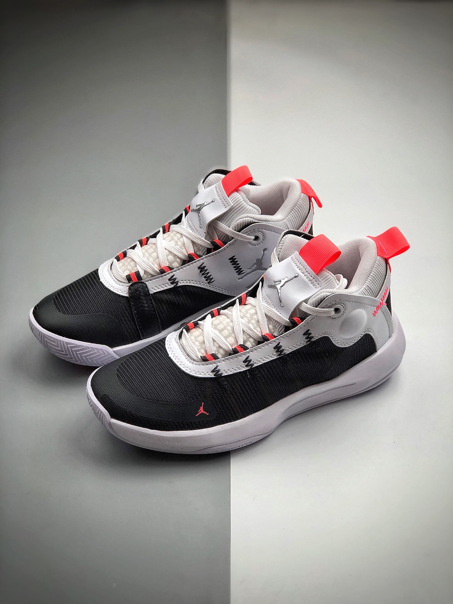 270 Nike Air Jordan Jumpman 2020 PF 100 黑白粉 AJ2020乔丹34代简版 BQ3448