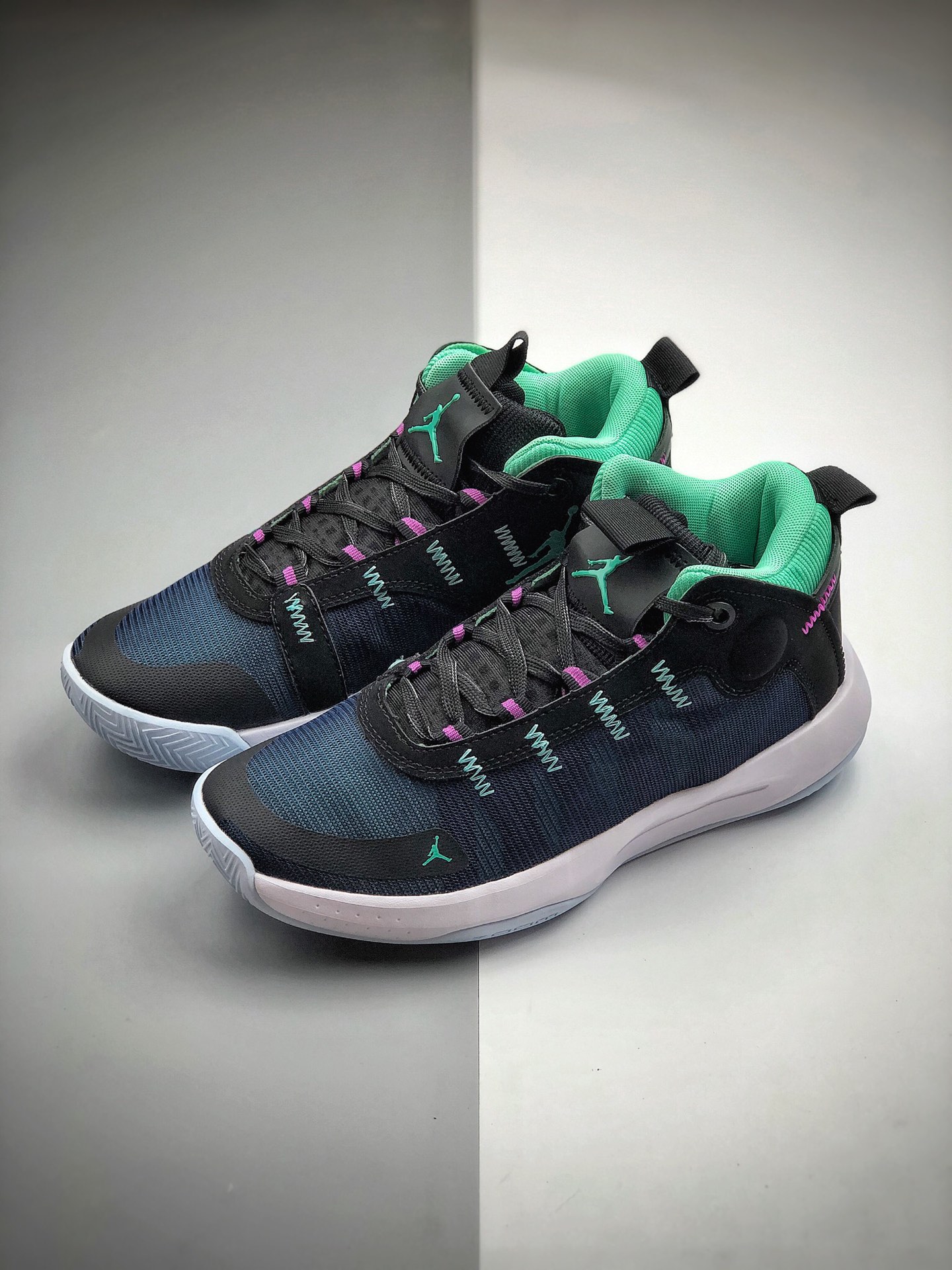 270 Nike Jordan Jumpman 2020 PF  高帮 男子实战训练篮球鞋 BQ3448 005