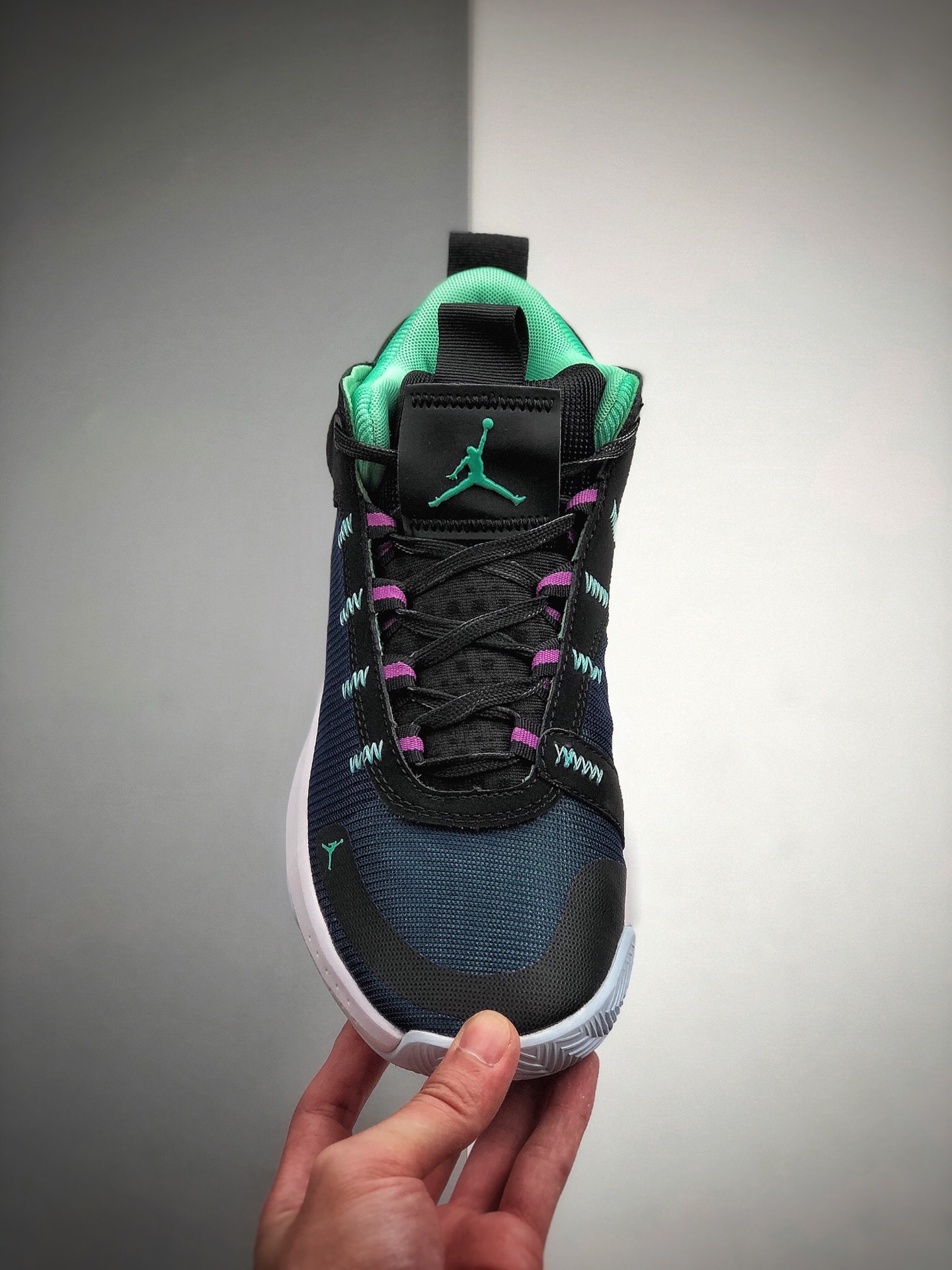 270 Nike Jordan Jumpman 2020 PF  高帮 男子实战训练篮球鞋 BQ3448 005