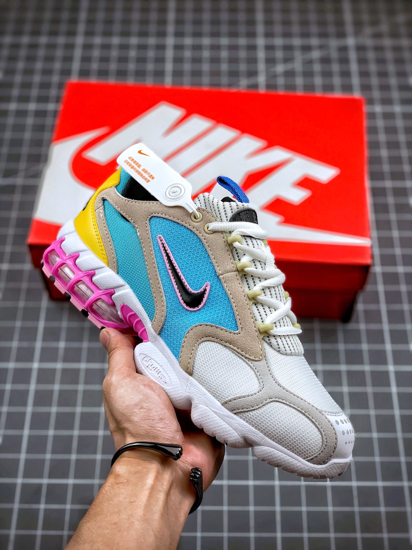 200 Stussy x Air Zoom Spiridon CG 2  六层组合气垫  灰蓝粉 限定版 CW7482-100