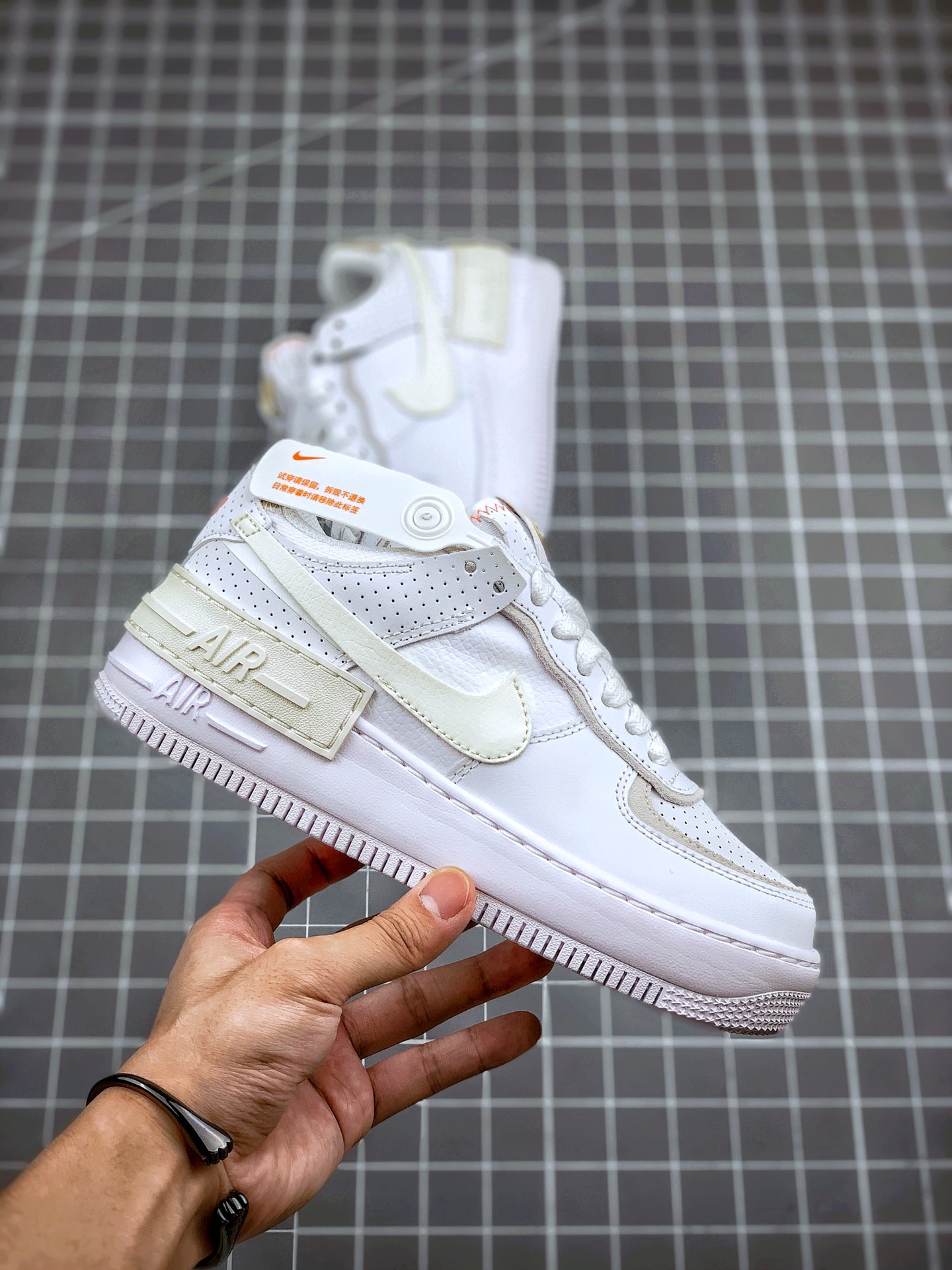 200 Air Force 1 Shadow 灰白拼接 轻量增高低帮百搭板鞋”拼接马卡龙” CZ8107-100