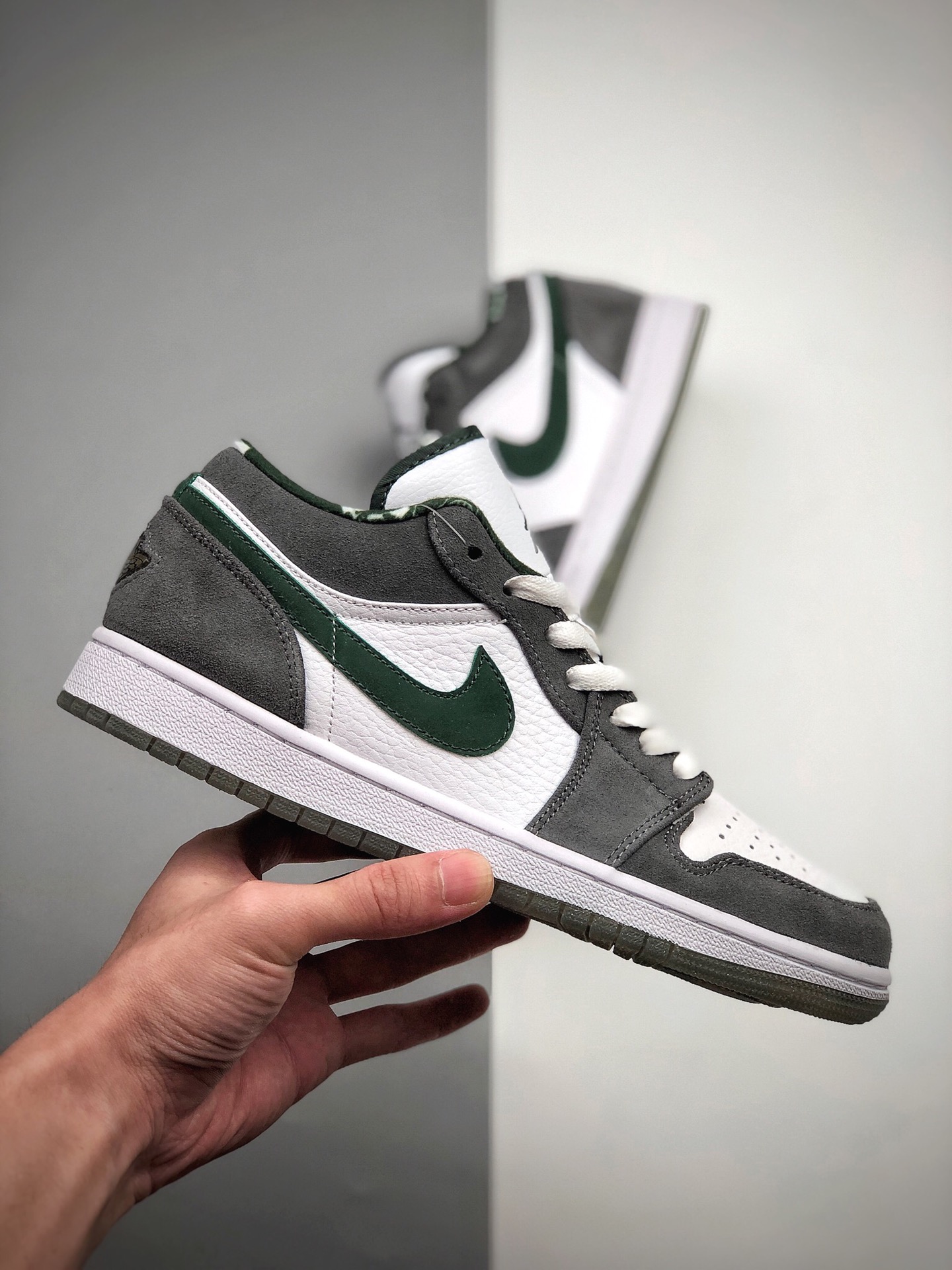 230 Air Jordan 1 Retro Low AJ1 海军蓝309192-131