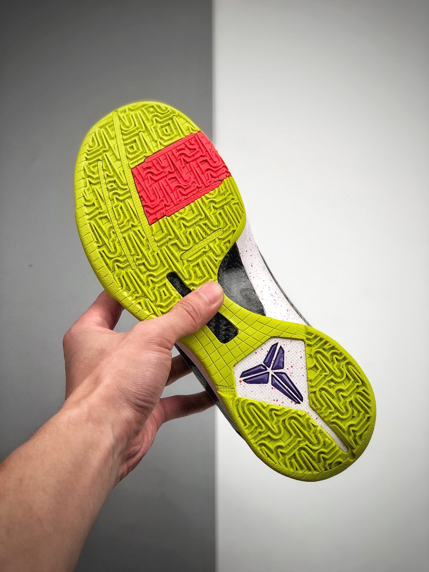 310 公司级 Nike Kobe 5 Lakers 科比5代 低帮篮球鞋/小丑 CD4991-100
