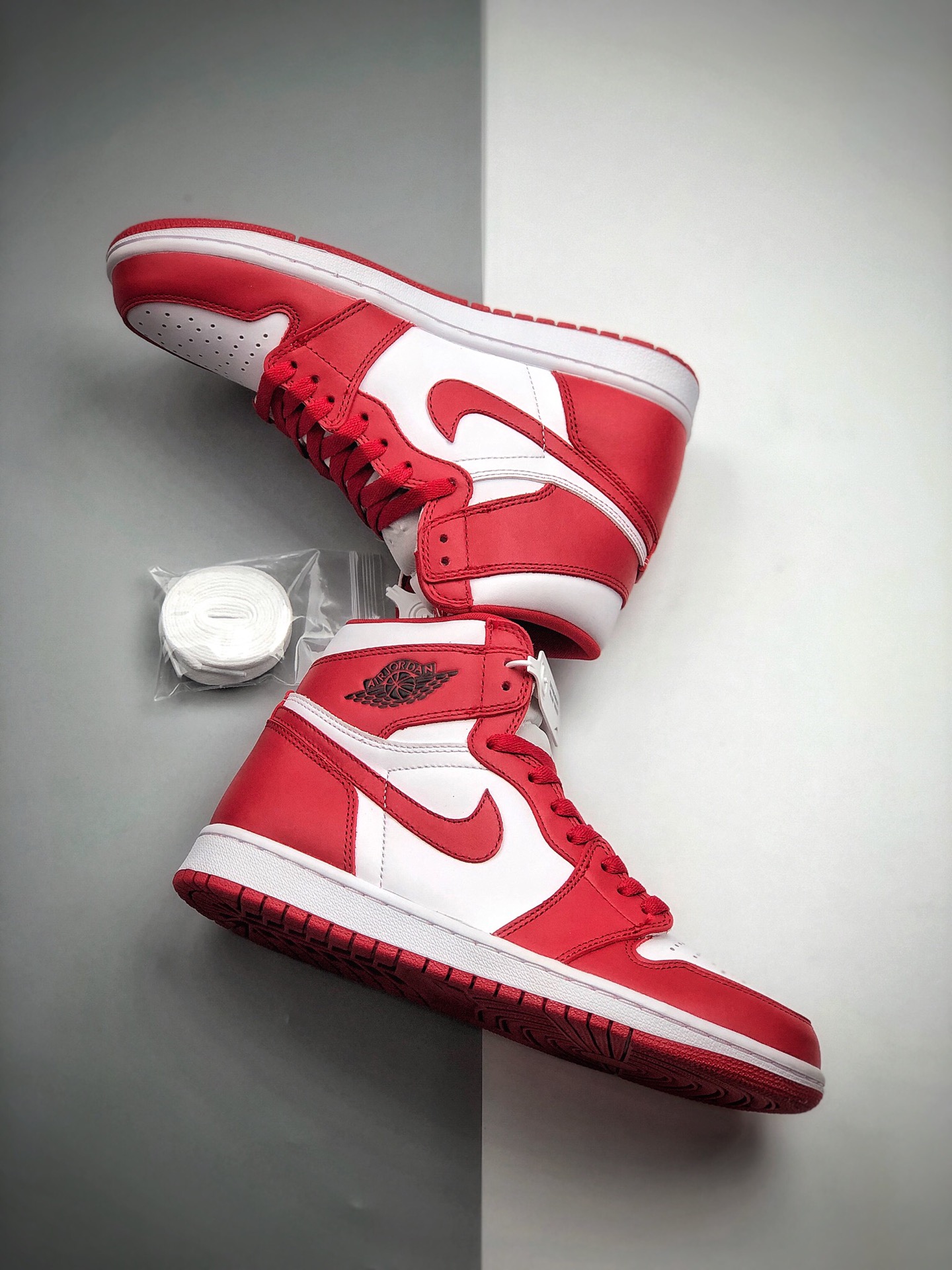310 Air Jordan 1 High '85“New Beginnings”经典复古经典高帮 “翻转白红芝加哥”CQ4921-601