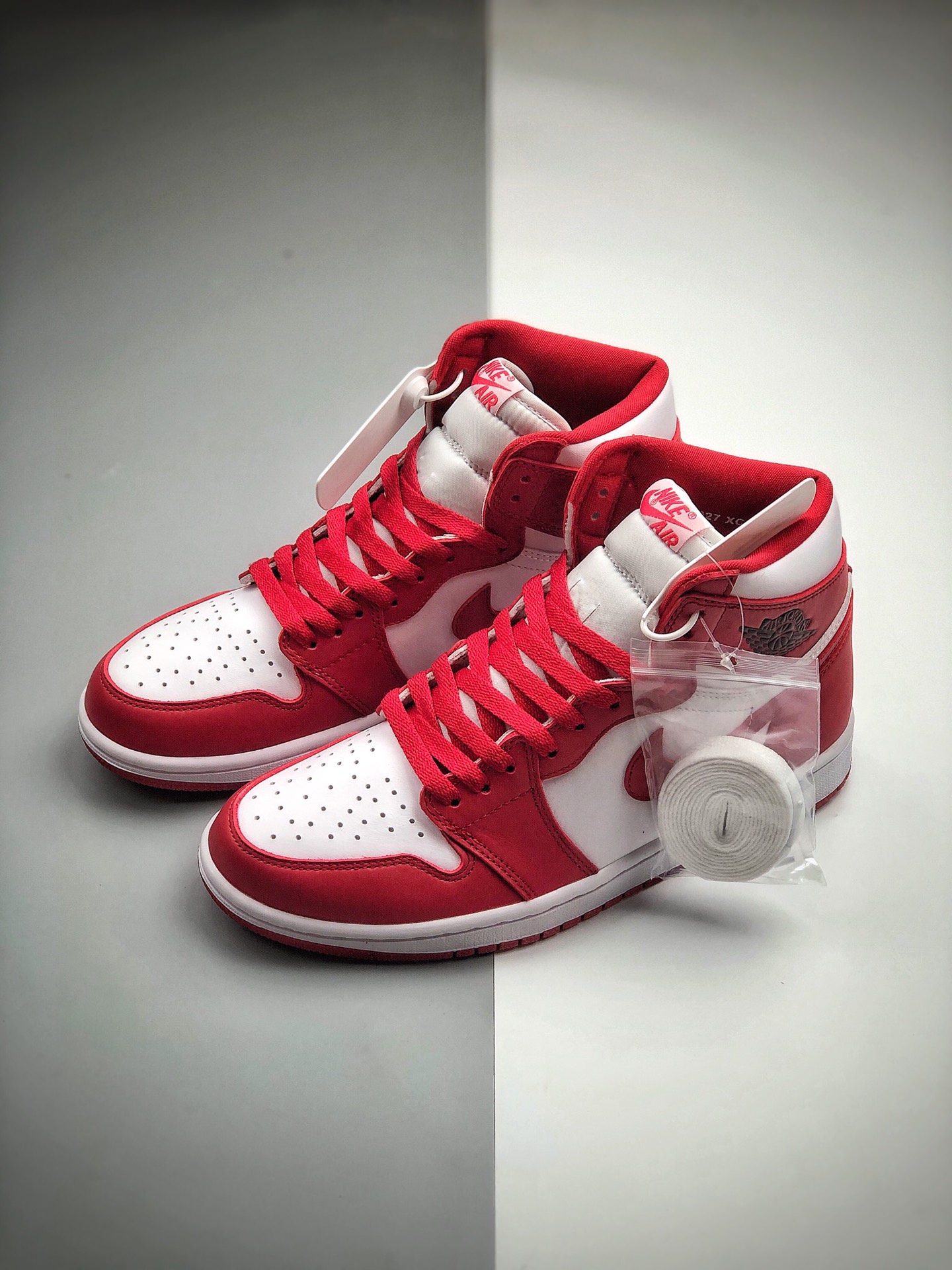 310 Air Jordan 1 High '85“New Beginnings”经典复古经典高帮 “翻转白红芝加哥”CQ4921-601