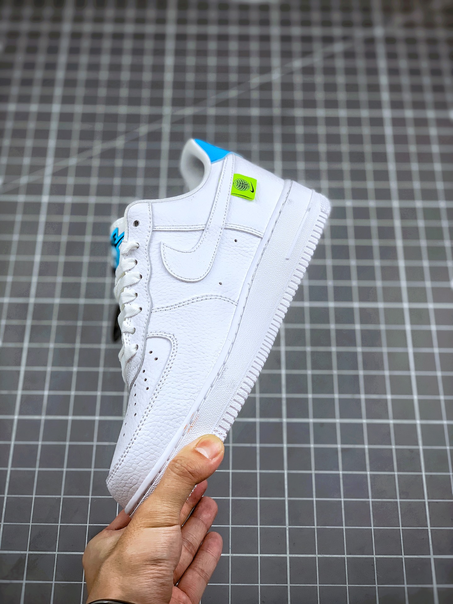 200 Air Force 1 '07 SE Worldwide LF世界共同努力空军一号低帮 货号：CT1414-101