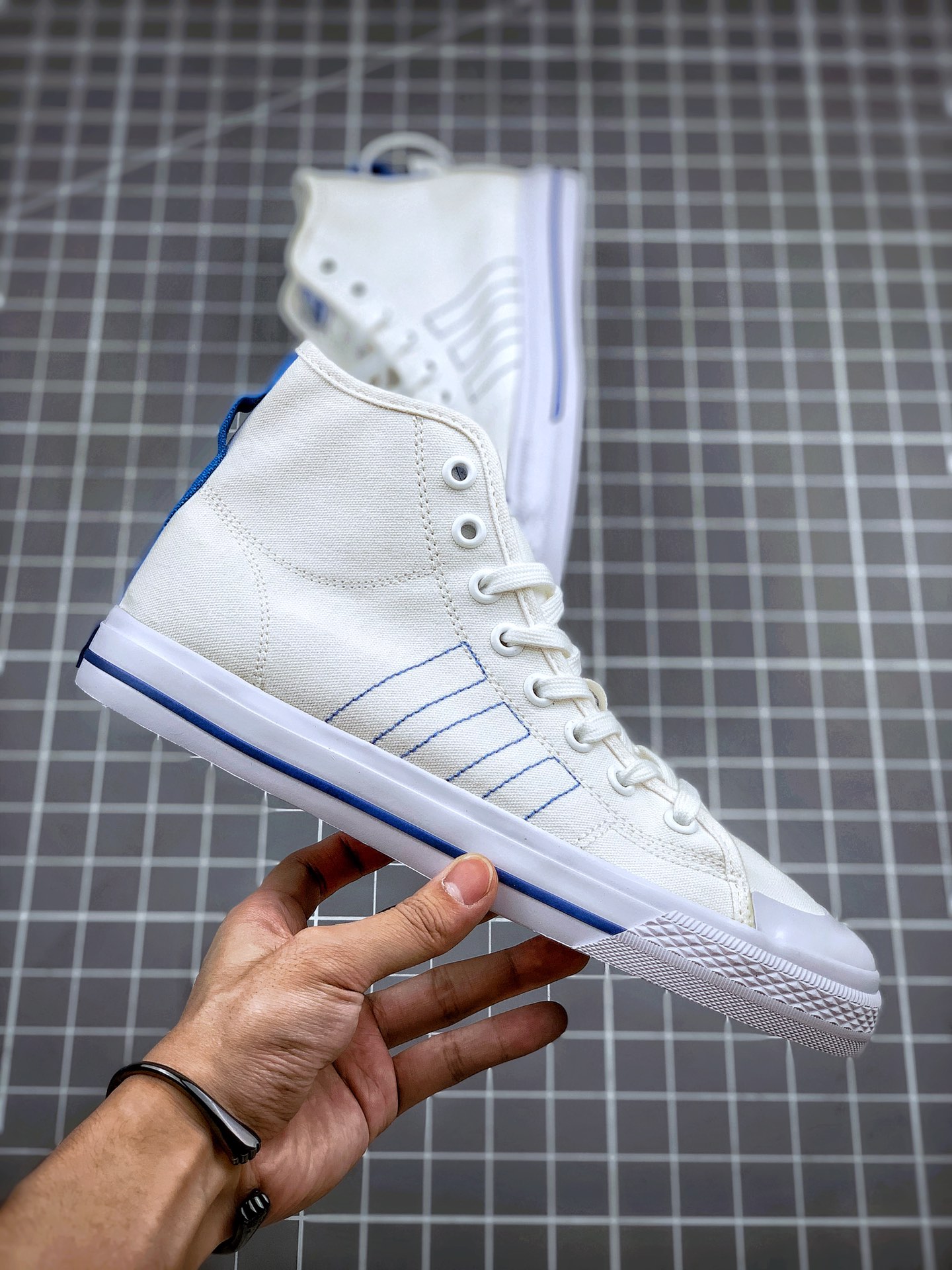 220 Adidas Nizza校园潮鞋 货号: FY3092