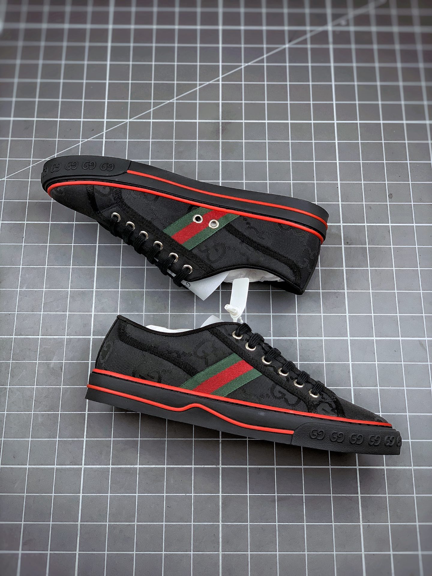 330   海淘商家混卖版  渠道原装订单 GUCCI Tennis 1977 Print Sneaker 帆布印花复古休闲运动板鞋