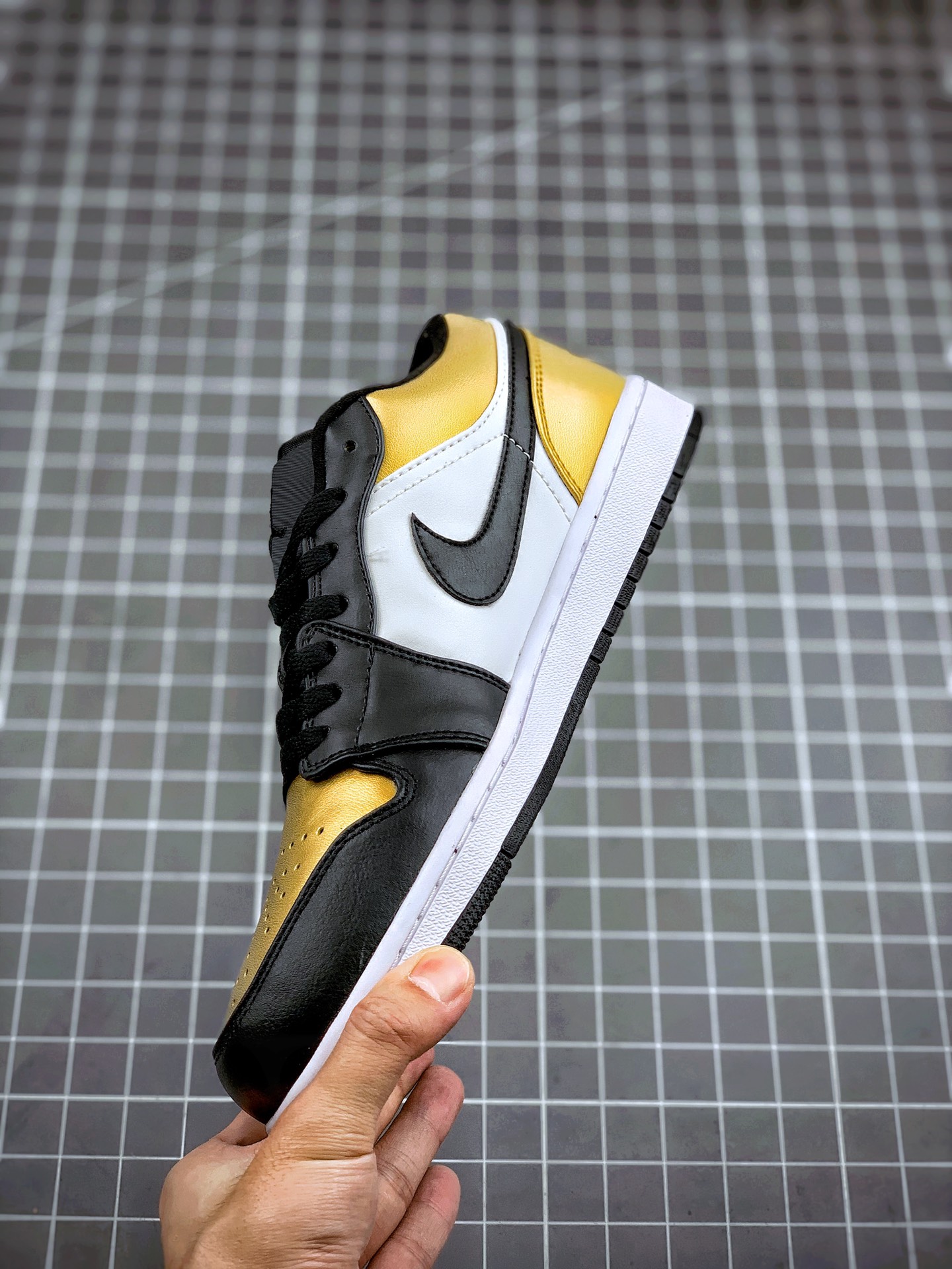 200  Air Jordan 1 Low 黑金脚趾 AJ1乔1低帮休闲板鞋 同步官方配色  CQ9447-700