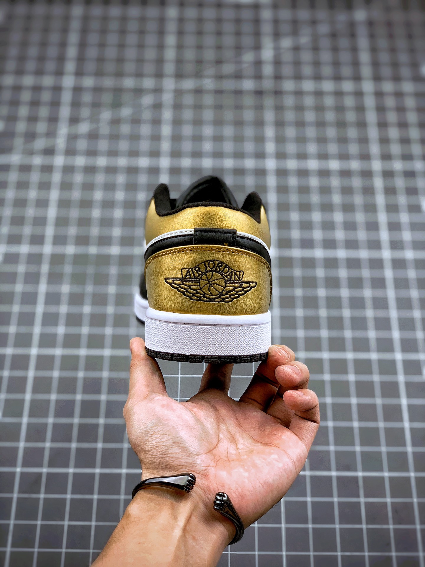 200  Air Jordan 1 Low 黑金脚趾 AJ1乔1低帮休闲板鞋 同步官方配色  CQ9447-700