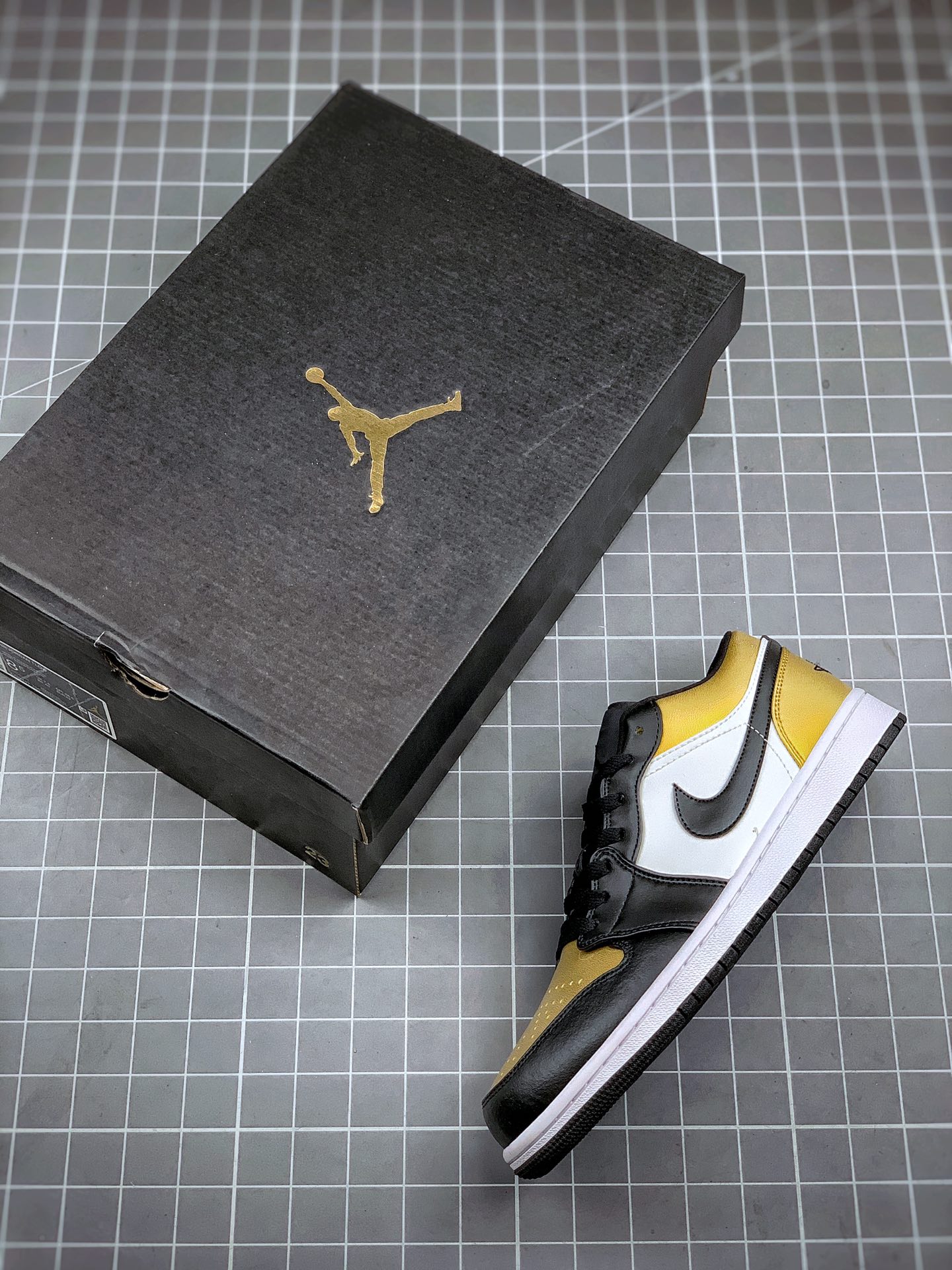 200  Air Jordan 1 Low 黑金脚趾 AJ1乔1低帮休闲板鞋 同步官方配色  CQ9447-700