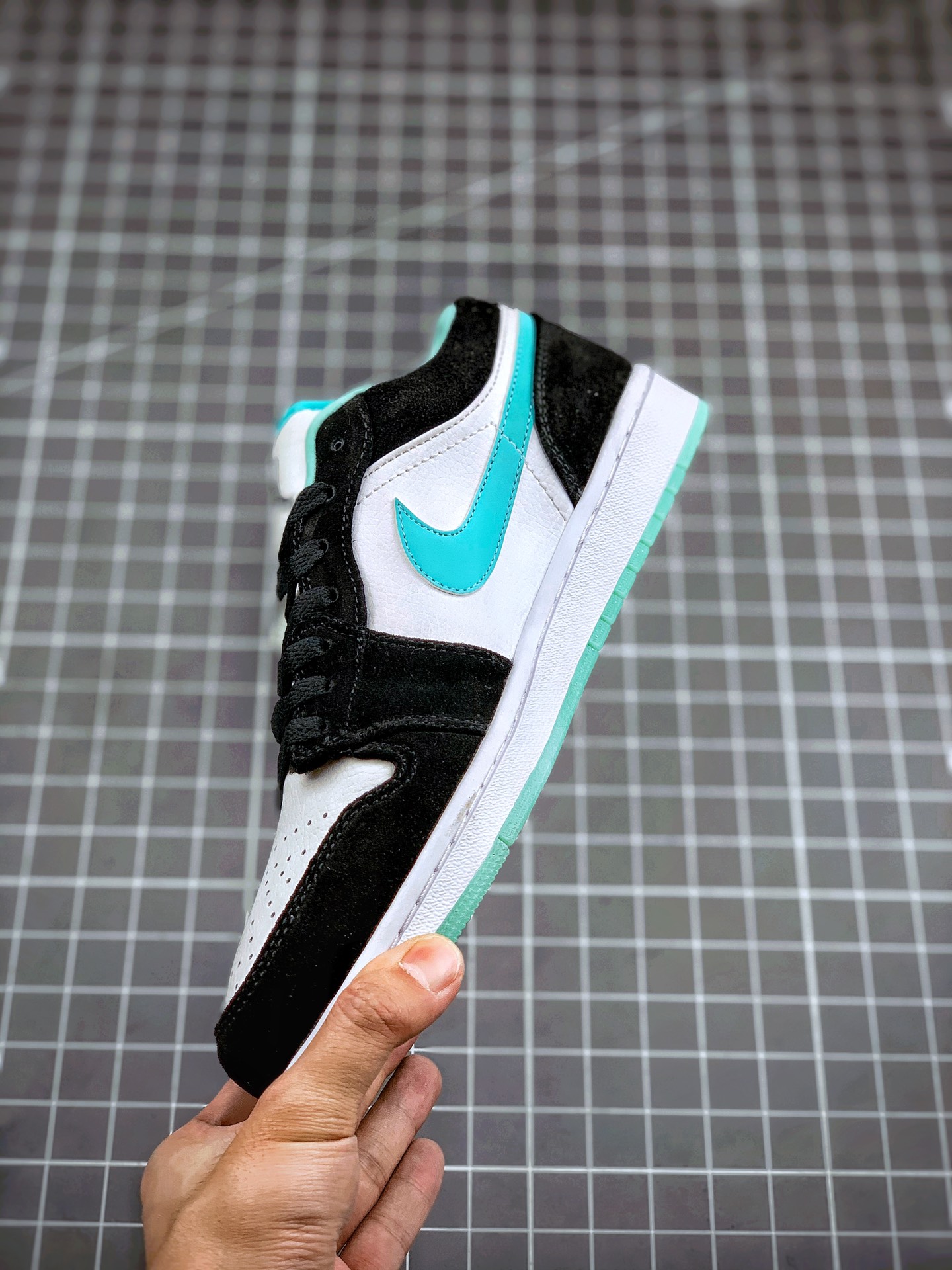 200  Air Jordan 1 Low 郭艾伦 郭艾伦限定 / 蒂芙尼绿 AJ1乔1低帮休闲板鞋 CQ9828-131