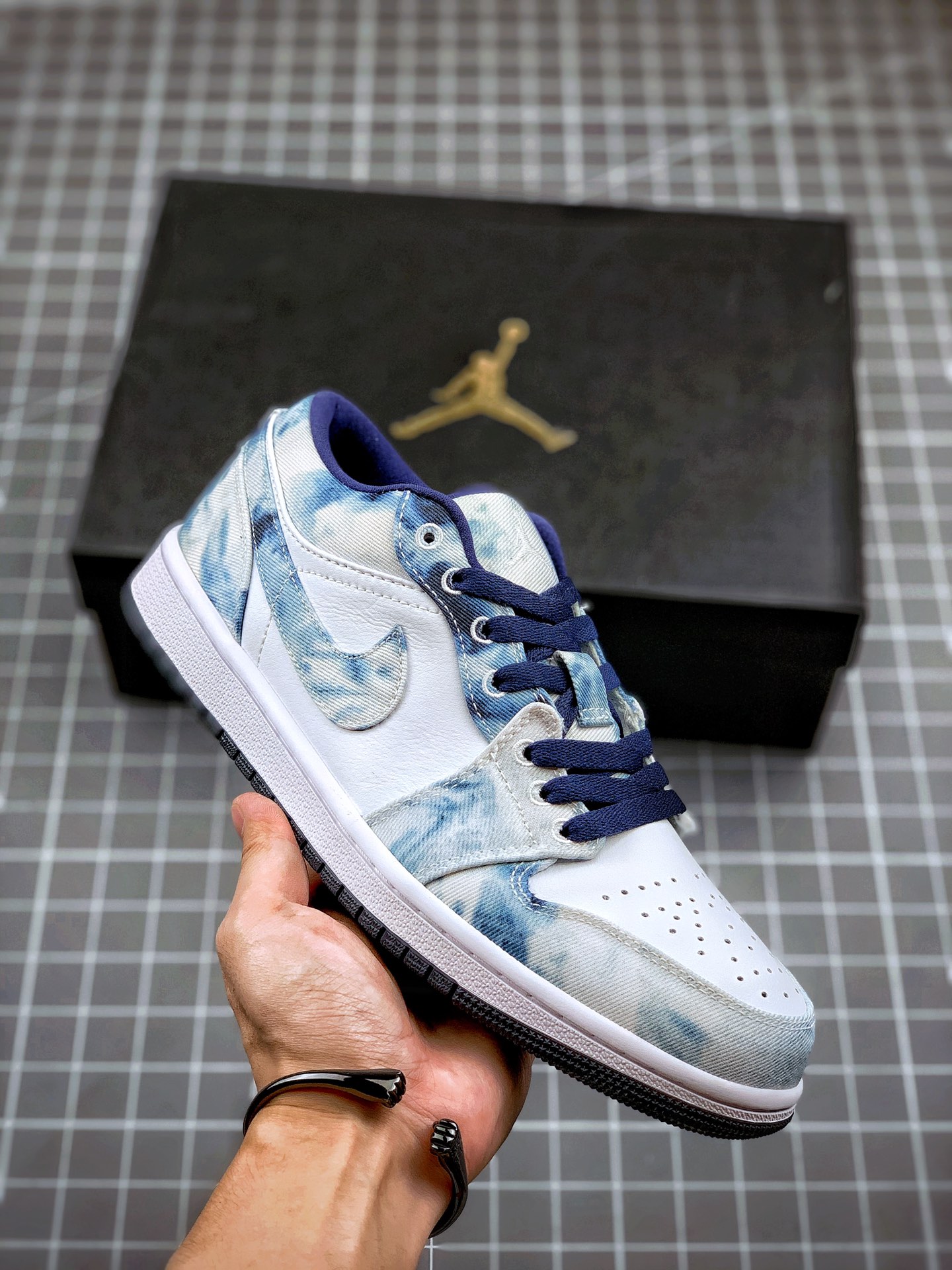 200  Air Jordan 1 Low 丹宁扎染 AJ1乔1低帮休闲板鞋 货号：CZ8455-100