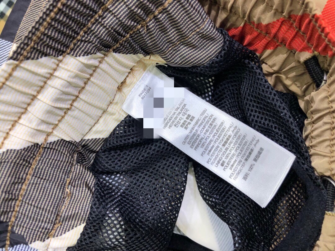 버버리 남성 반바지 136797 Burberry Shorts 썸네일 이미지