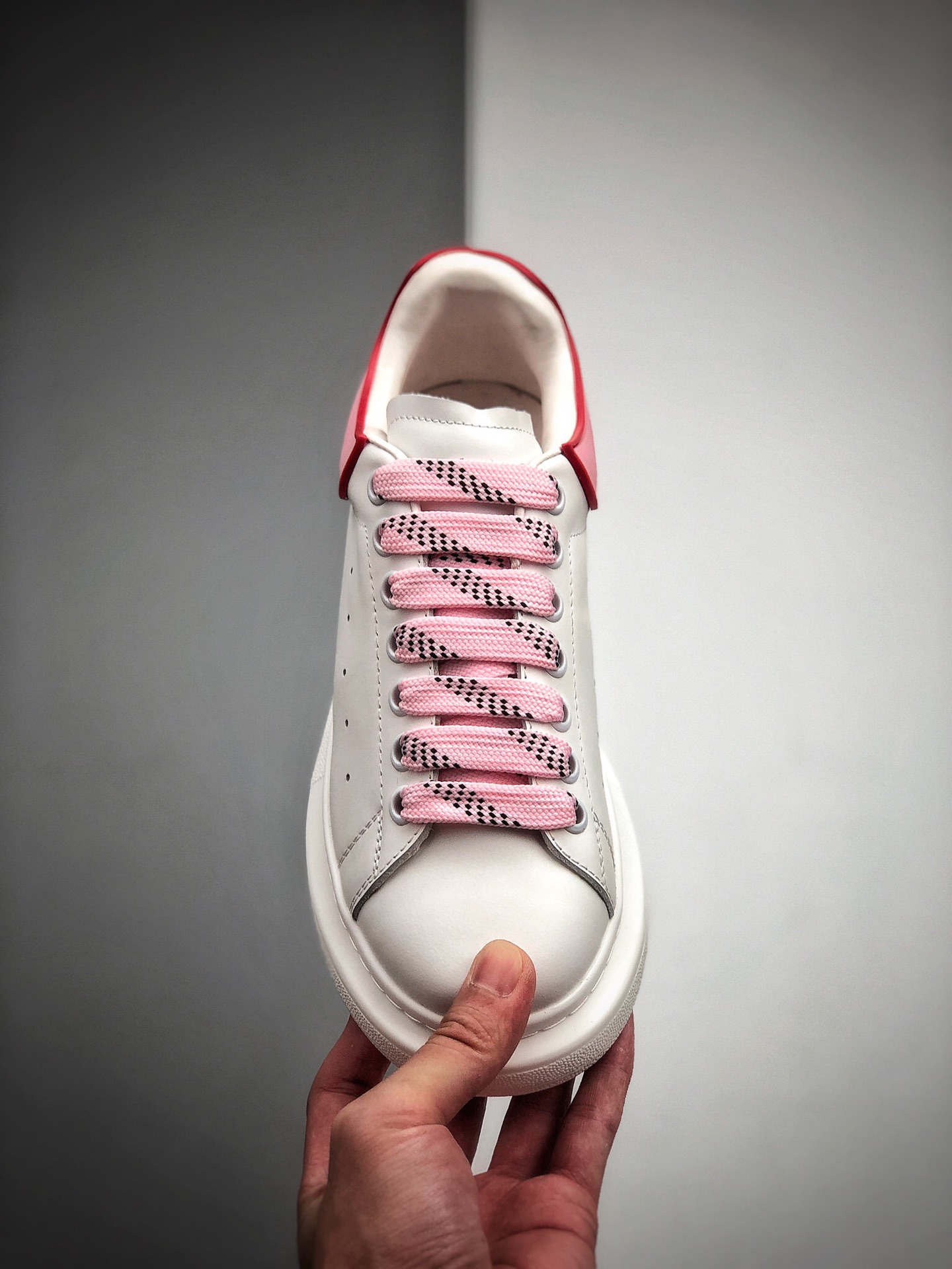 290 Alexander McQueen/亚历山大麦昆  松糕鞋厚 增底 高小白鞋