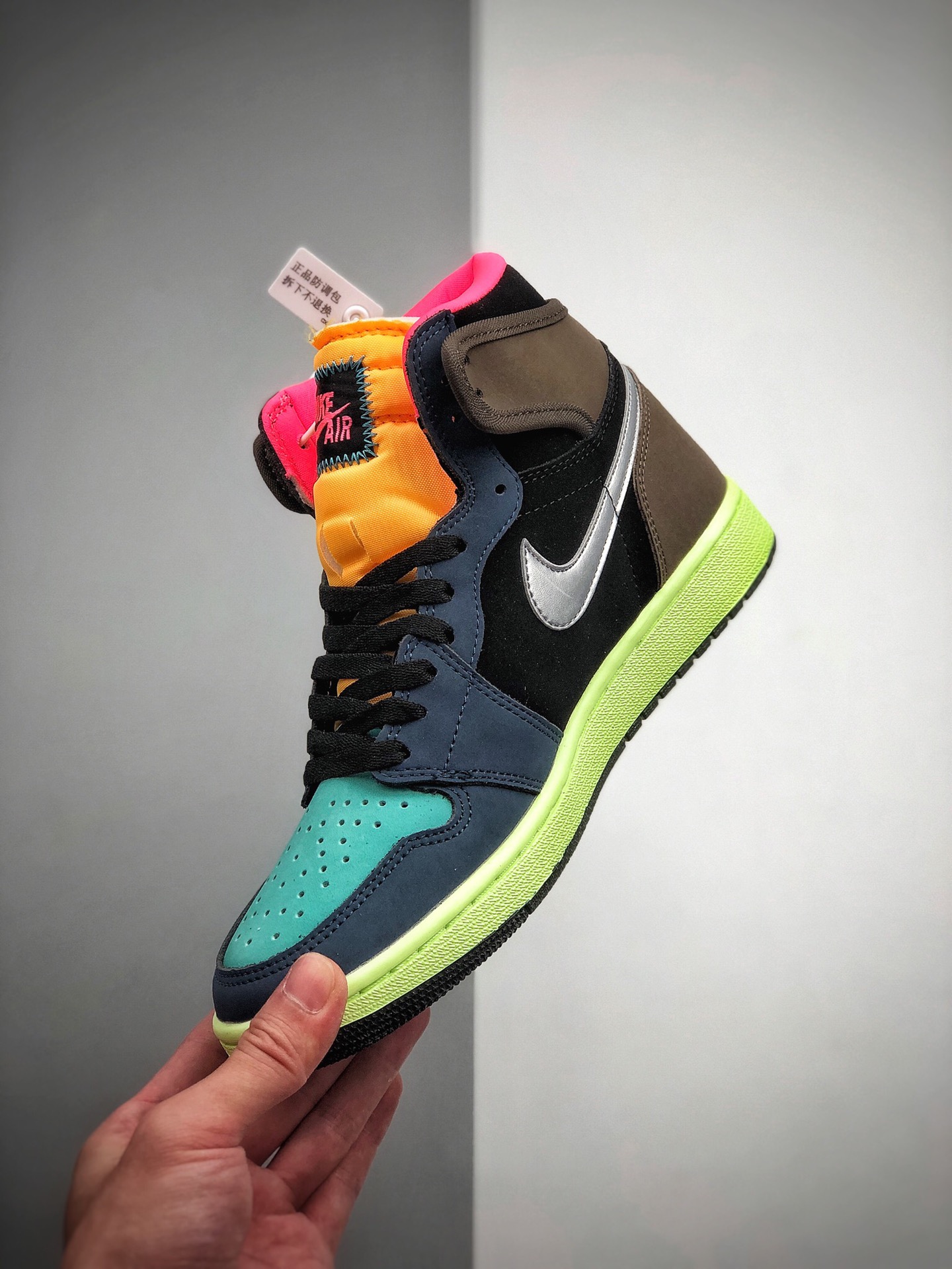 270 Nike Wmns Jordan 1 High OG “Bio Hack” 限定配色新品首发555088-201