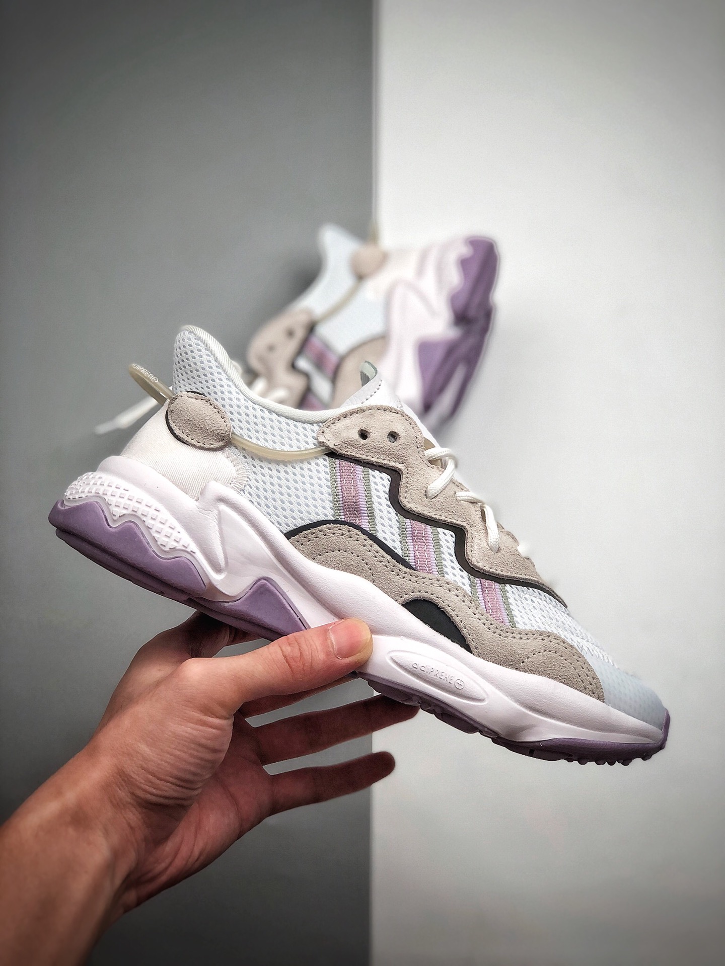 140 真标半码 阿迪达斯 Adidas Ozweego 复古跑鞋系列 EG9204