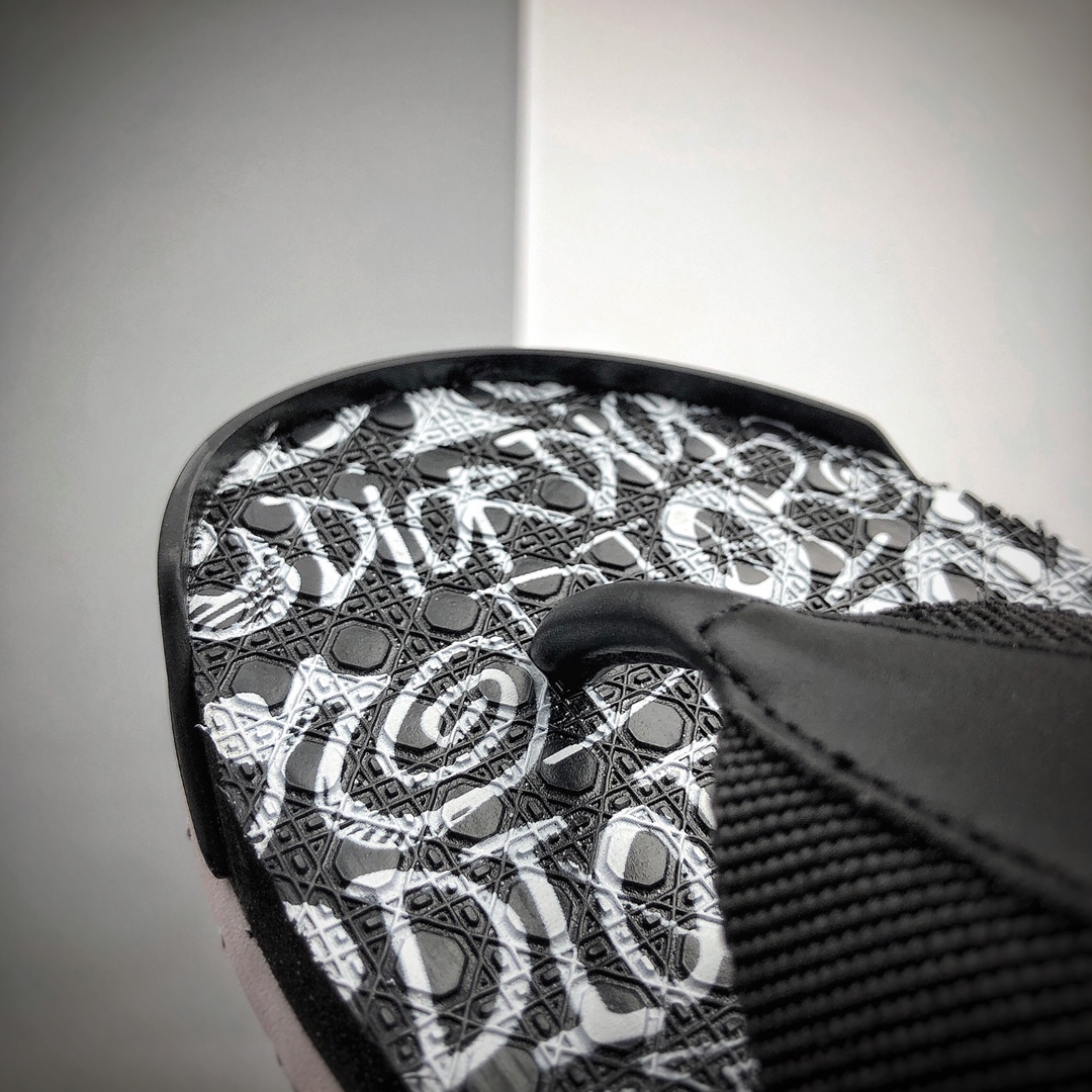 230 原产全套礼盒配件 2020ss春夏新品，高奢品牌Dior迪奥Flip-Flops Logo Shower Sandals”Oblique”阿尔法系列山系运动休闲尼龙人字拖鞋“水蓝涂鸦印花底” 人字拖将